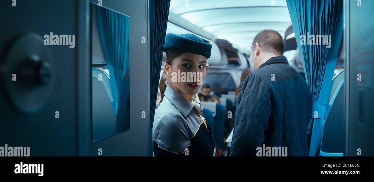 VERÖFFENTLICHUNG: 19. Juni 2020 TITEL: 7500 STUDIO: Amazon Studios REGIE: Patrick Vollrath PLOT: Ein Flieger wird von Terroristen entführt. MIT Aylin Tezel als Gokce. (Bild: © Netflix/Entertainment Pictures) Stockfoto