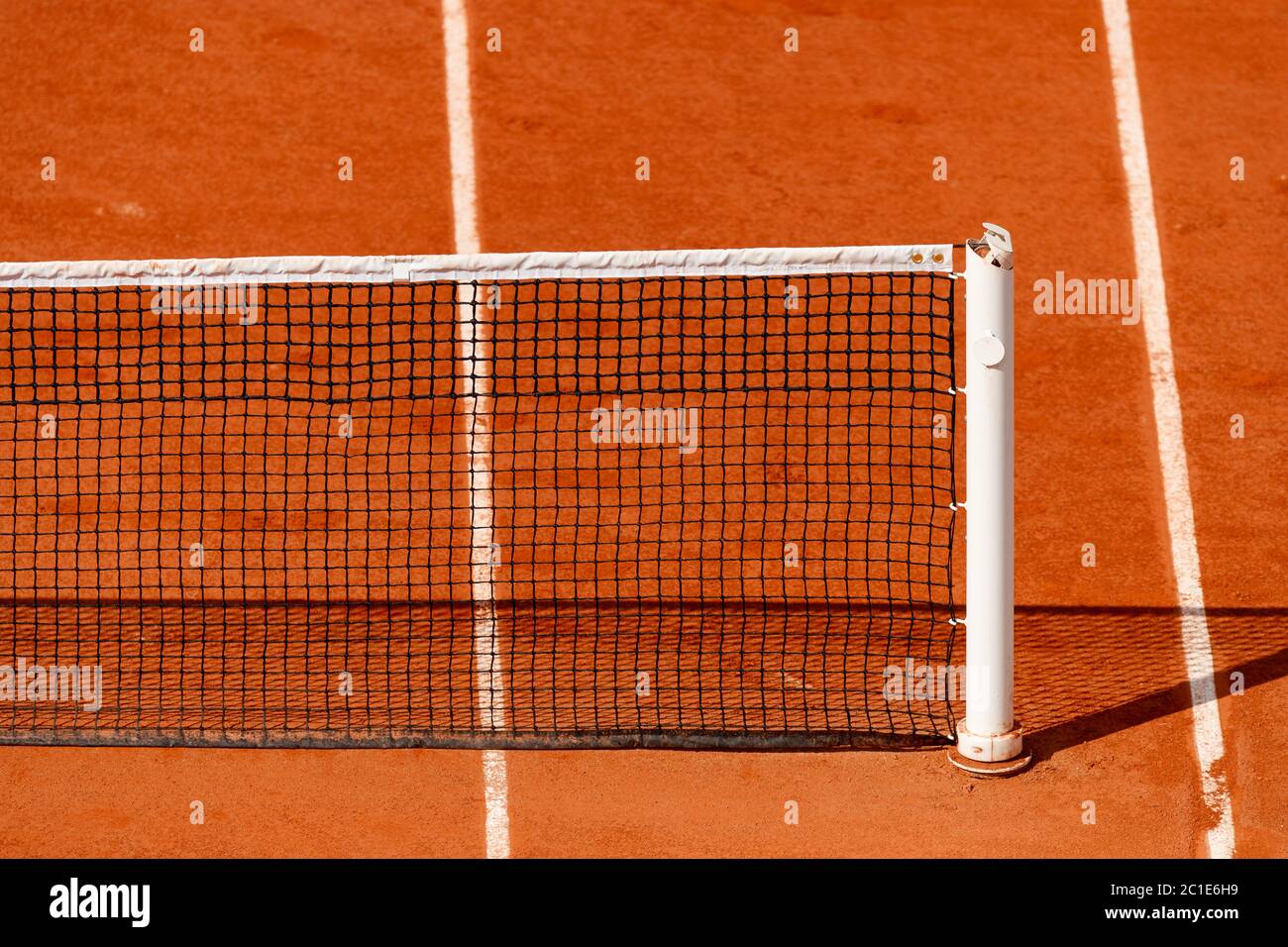 Blick auf einen Tennisplatz und Grundlinie Stockfoto