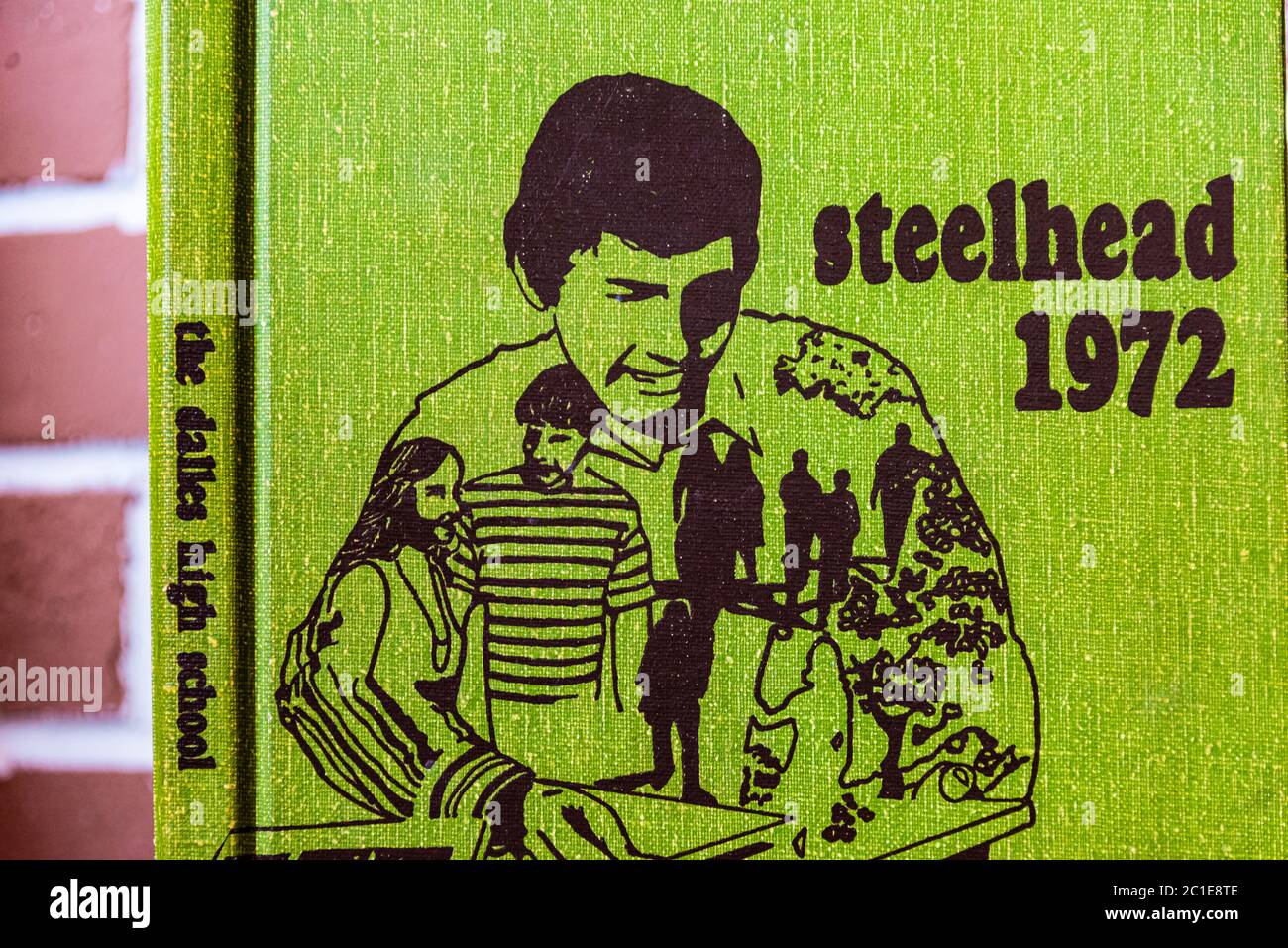 Das Dalles High School 1972 'Steelhead' Jahrbuch Stockfoto