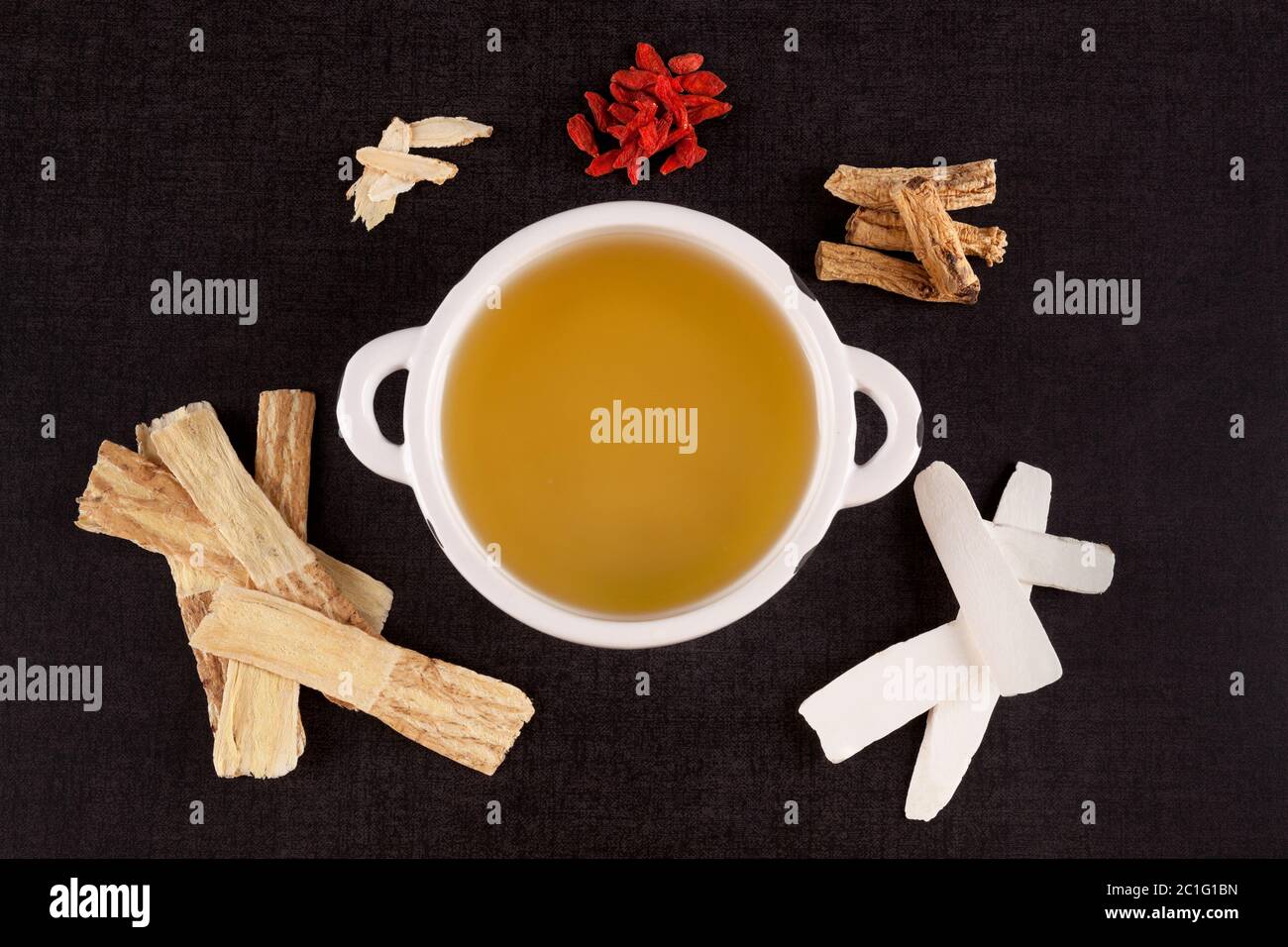 Gesunde Chinese Herbal Klare Suppe. Stockfoto