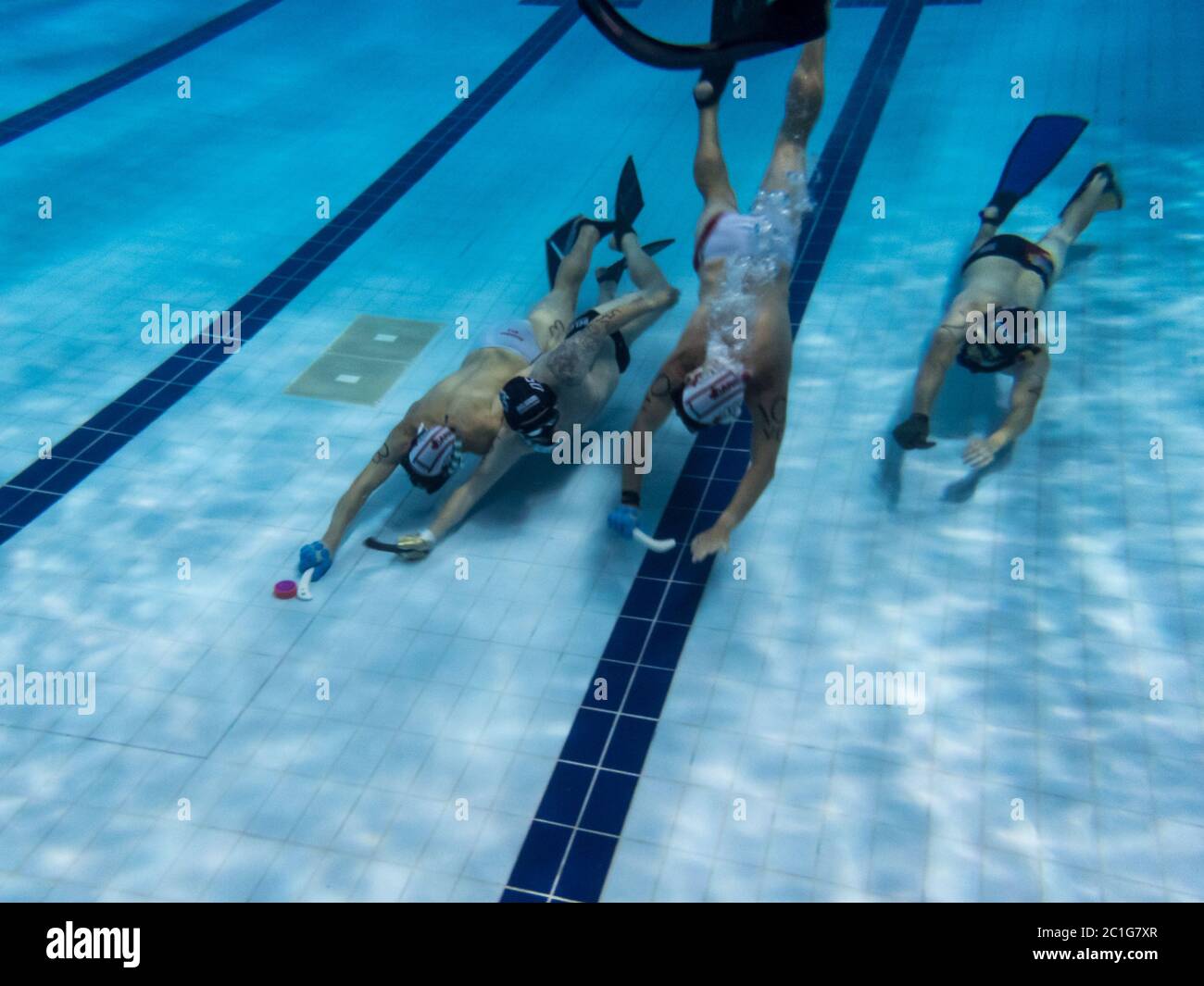 Unterwassergyckeyspieler bei der CMAS-Weltmeisterschaft in Quebec City. Stockfoto
