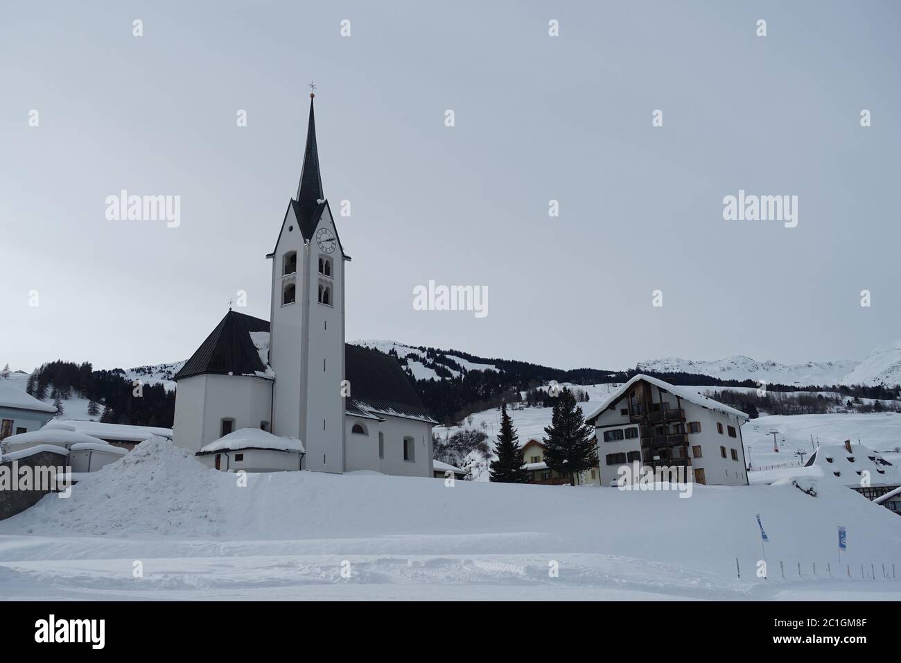 Savognin Kirche Stockfoto