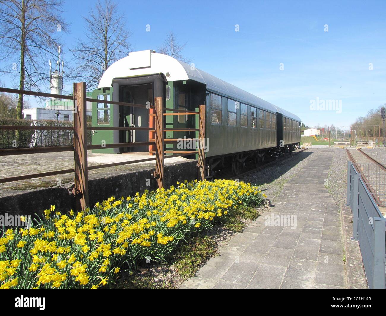 Alter Personenwagen eines Zuges am Bahnhof von Darfeld bei Radbahn MÃ¼nsterland Stockfoto