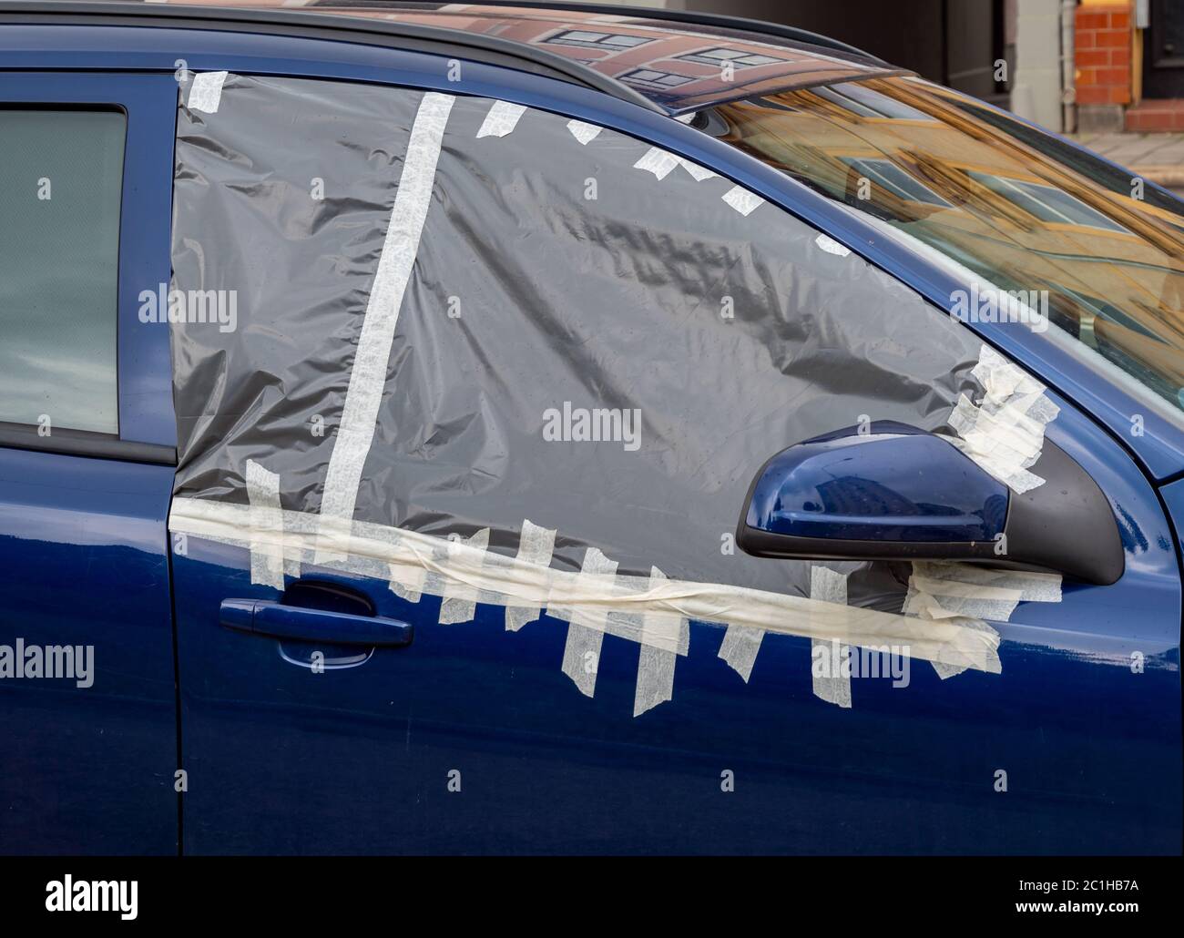 Vandalismus Auto Fenster Sachschaden Stockfoto