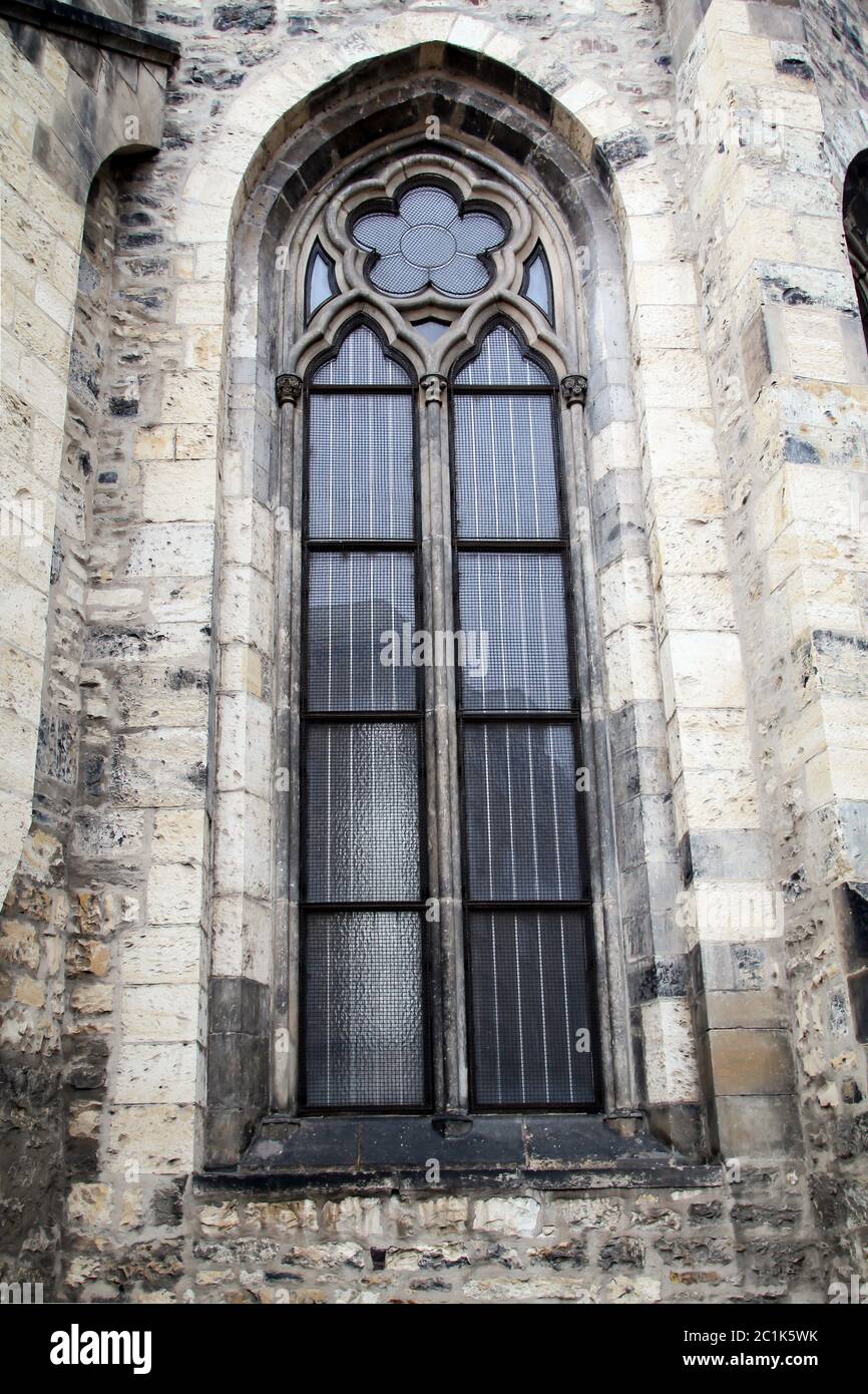 Alte gotische Fenster Stockfoto