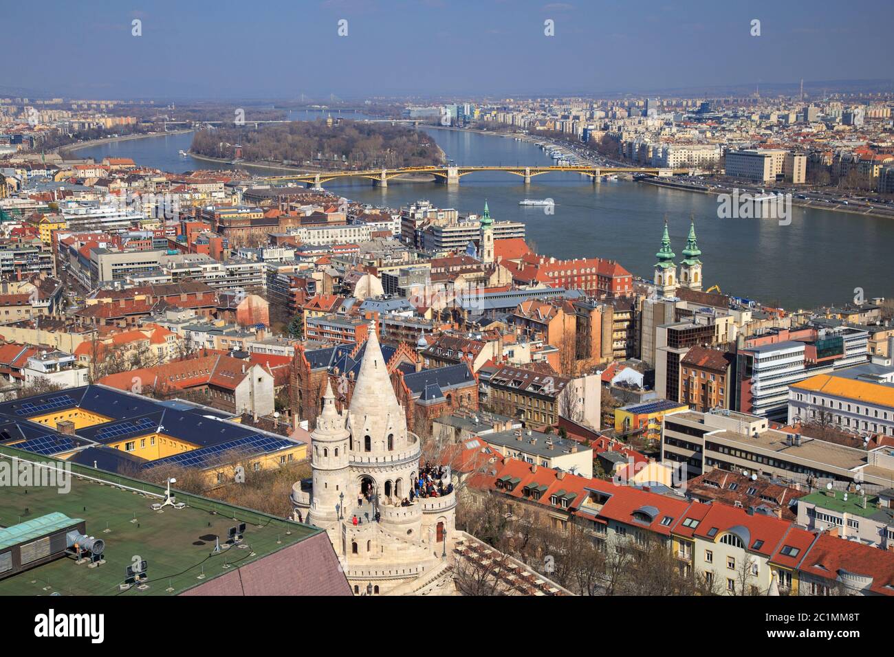 Ein Panoramablick auf Budapest, am 8. Juni 2013 in Budapest, Ungarn. Budapest nach der Zahl der Bevölkerung nimmt den neunten Platz Stockfoto