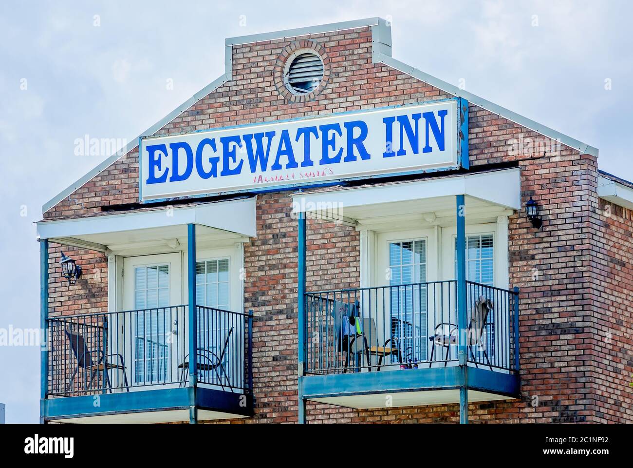 Das Edgewater Inn ist am 14. Juni 2020 in Biloxi, Mississippi, abgebildet. Das dreistöckige Motor Inn wurde 1987 am Beach Boulevard erbaut. Stockfoto