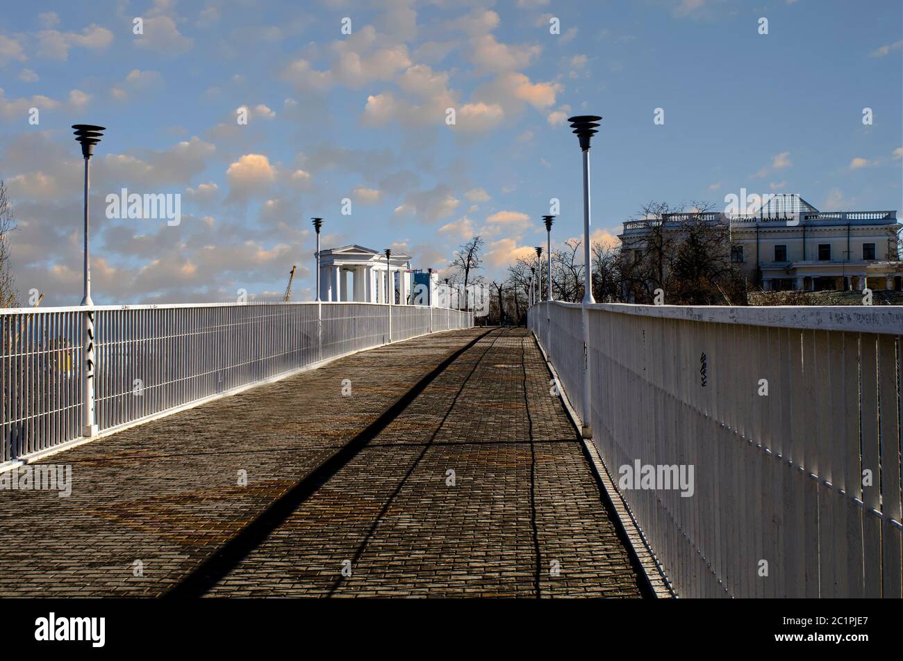 Gehweg zu den Odessa Säulen Stockfoto