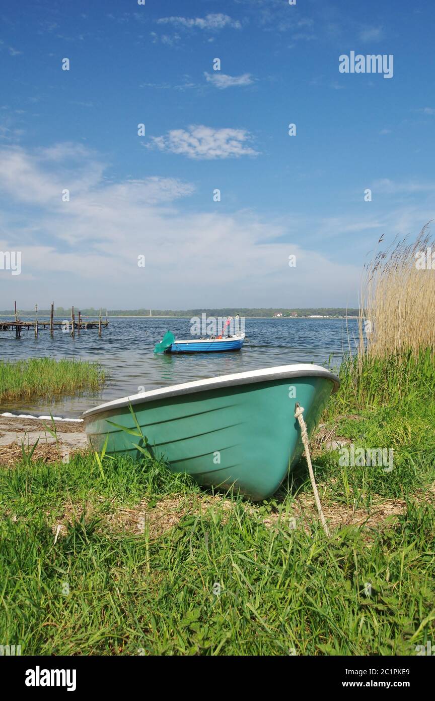 Fischerboote im kleinen Fischerhafen Klein Zicker, MÃ¶nchgut, Insel RÃ¼gen, Mecklenburg-Vorpommern, Deutschland, Westeuropa Stockfoto