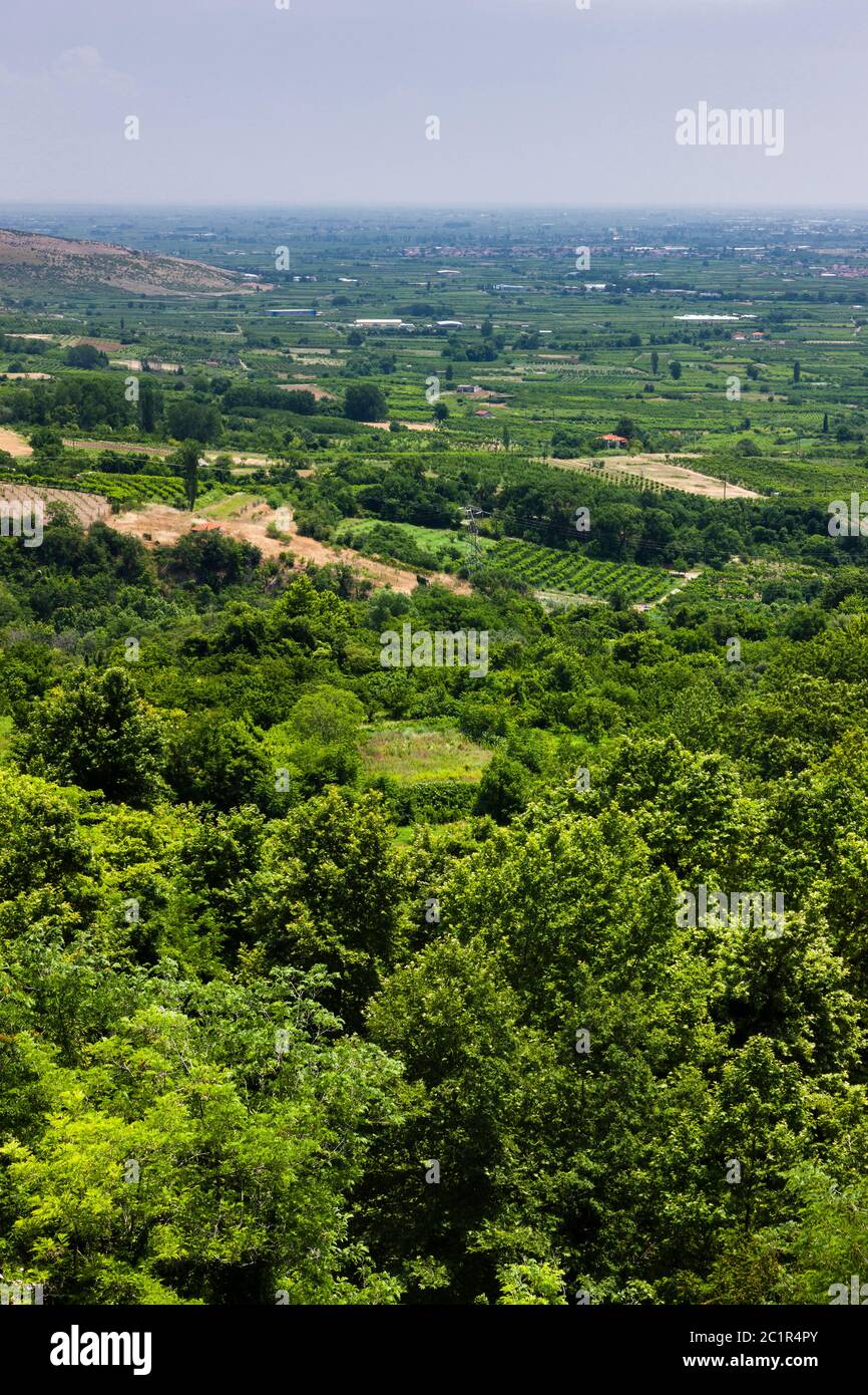 Blick auf mazedonische Ebenen, von den Edessa Wasserfällen, Edessa, Zentralmakedonien, Griechenland, Europa Stockfoto