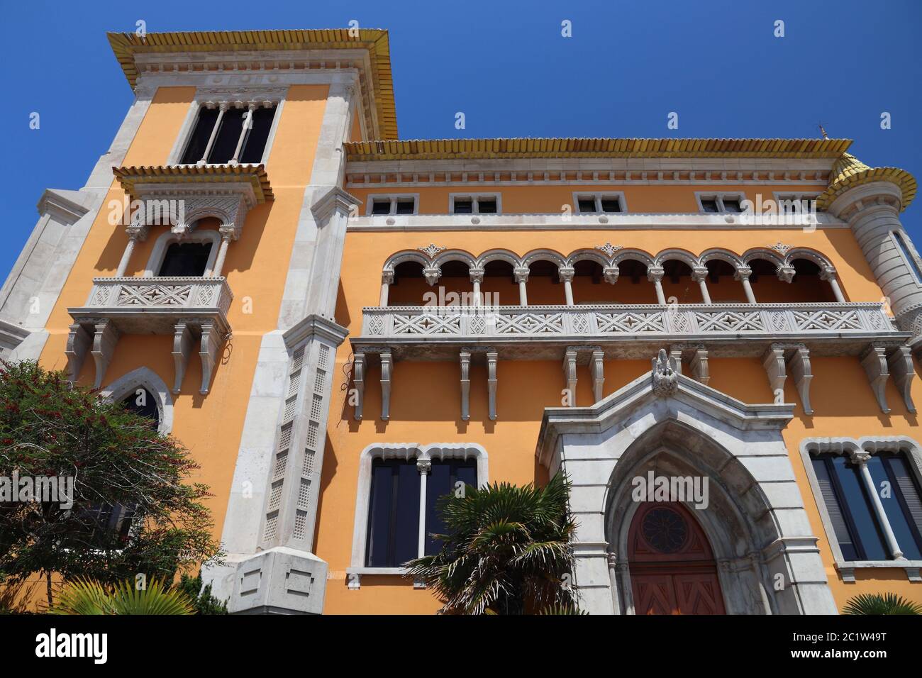 Wahrzeichen Portugals. Casa L. Perestrelo de Vasconcelos, neo-manuelline Architektur Villa in Cascais. Stockfoto