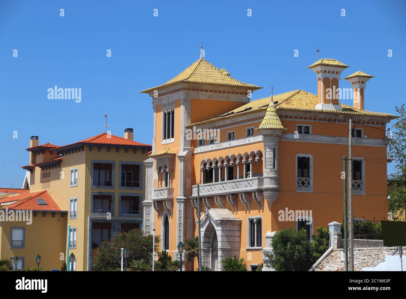 Wahrzeichen Portugals. Casa L. Perestrelo de Vasconcelos, neo-manuelline Architektur Villa in Cascais. Stockfoto