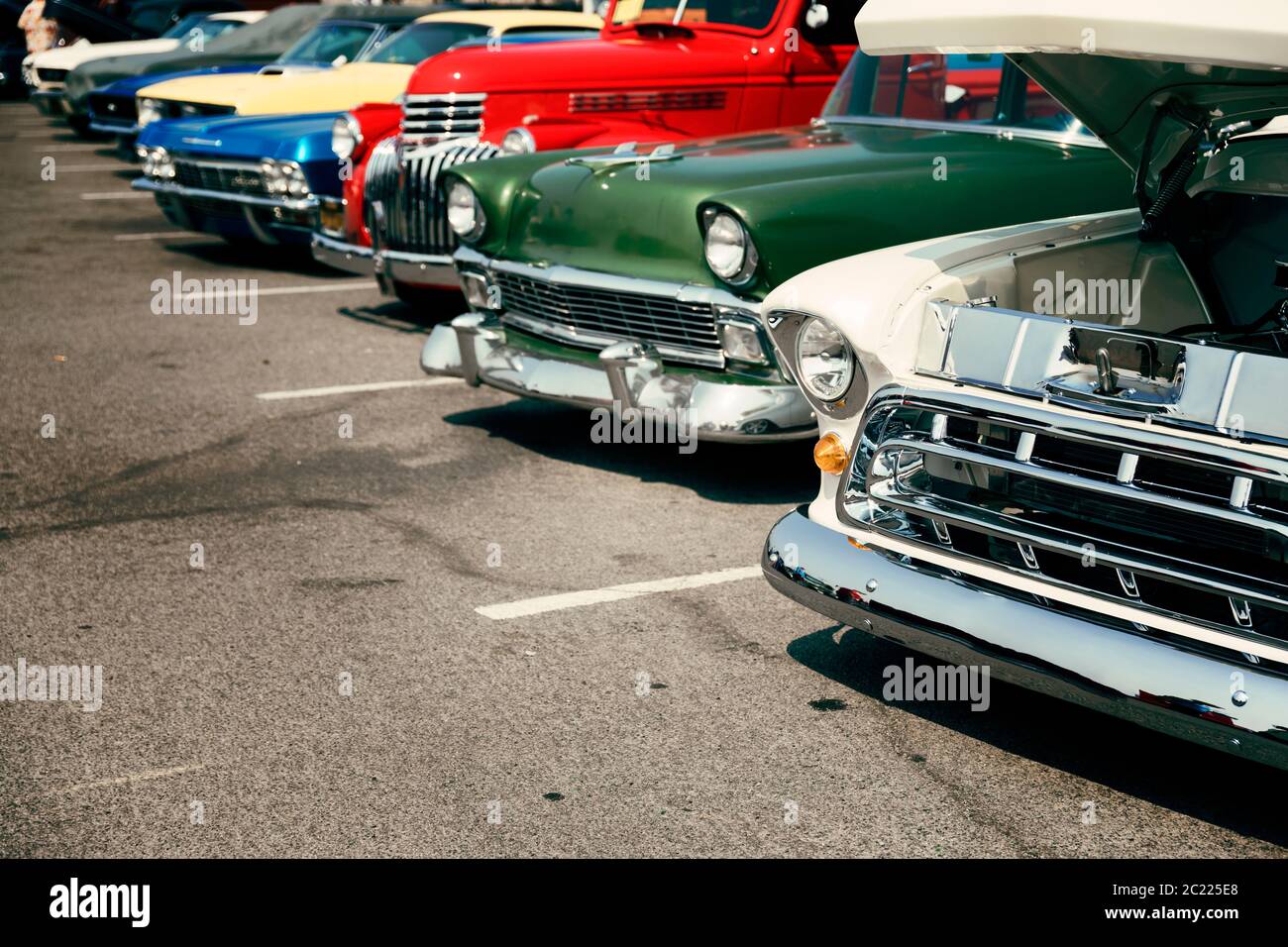 Anzeige alter amerikanischer Autos Stockfoto