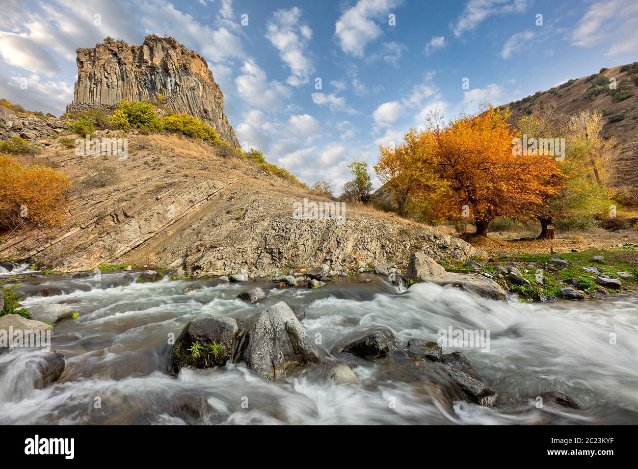 Azad-Schlucht bekannt für seine Basaltsteinformationen als Sinfonie der Steine, in Armenien Stockfoto