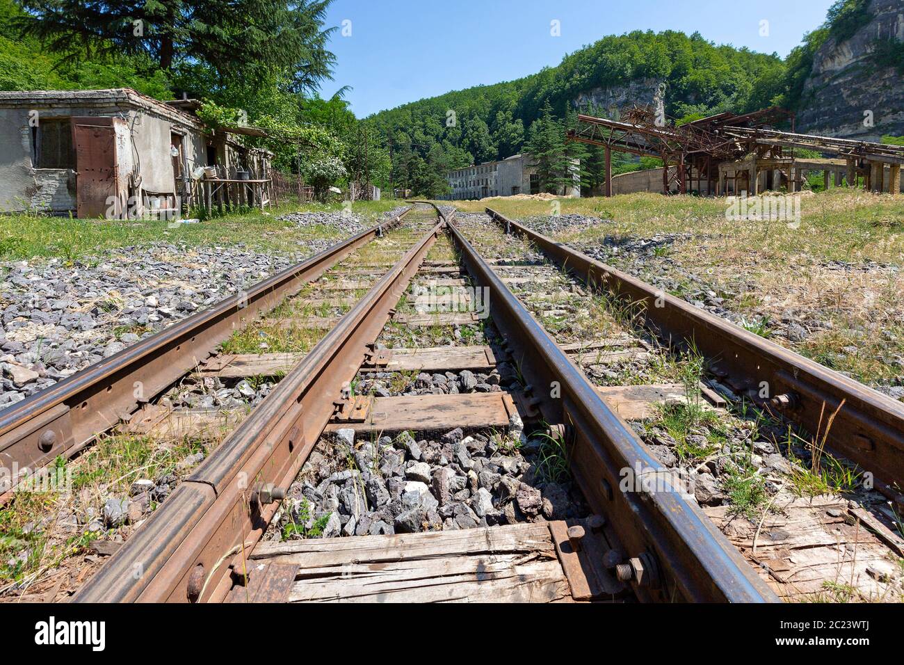 Verlassene sowjetische Ära Eisenbahn, in Chiatura, Georgien Stockfoto