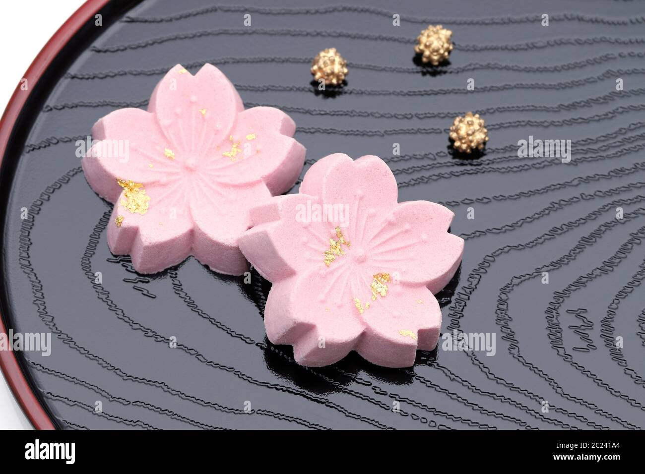 Japanische Süßwaren, Süßigkeiten aus handgefertigten wasanbon Zucker genannt Stockfoto