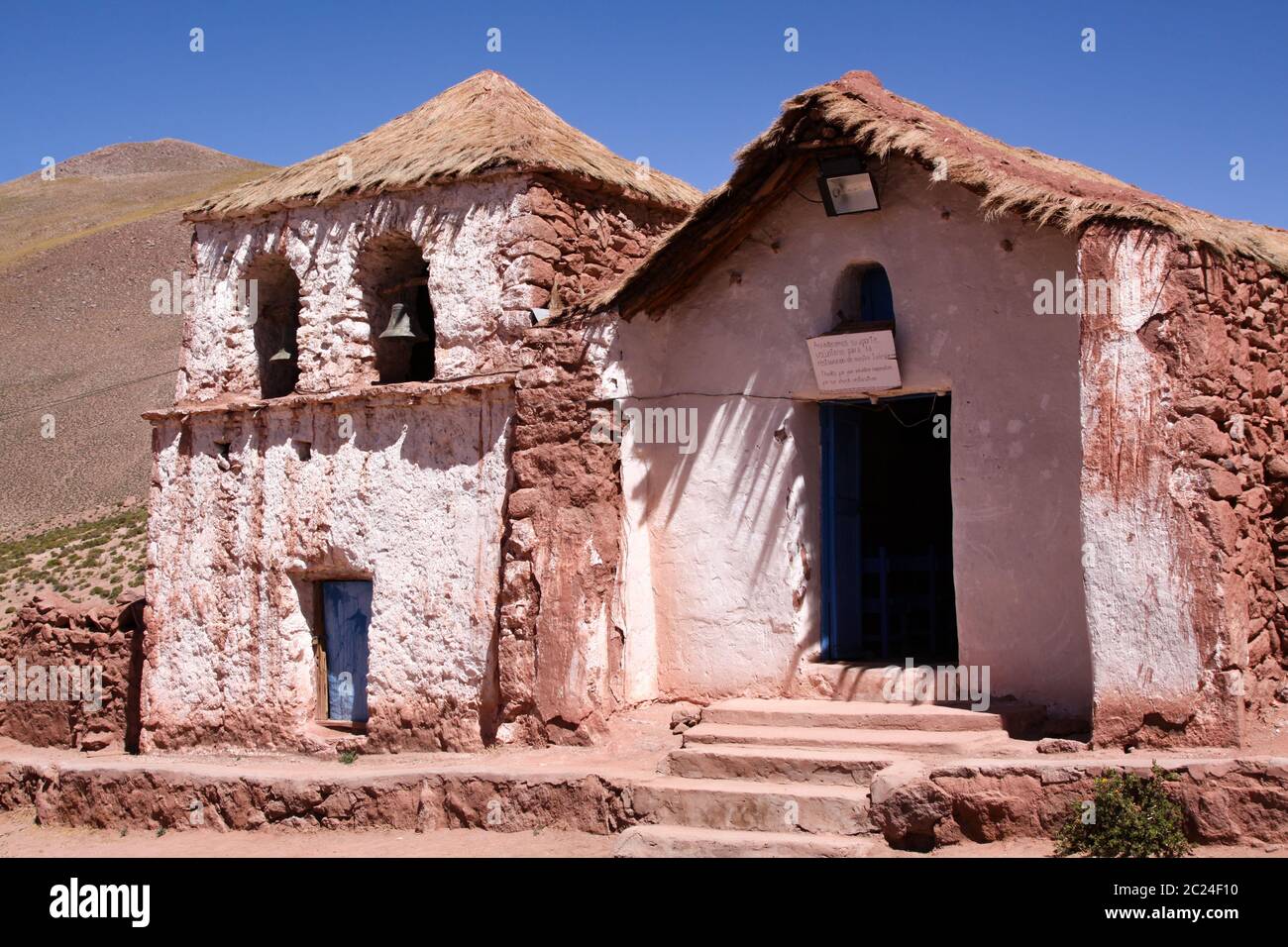 Typisch mexikanische Kirche wie Spaghetti Western Film Stockfoto