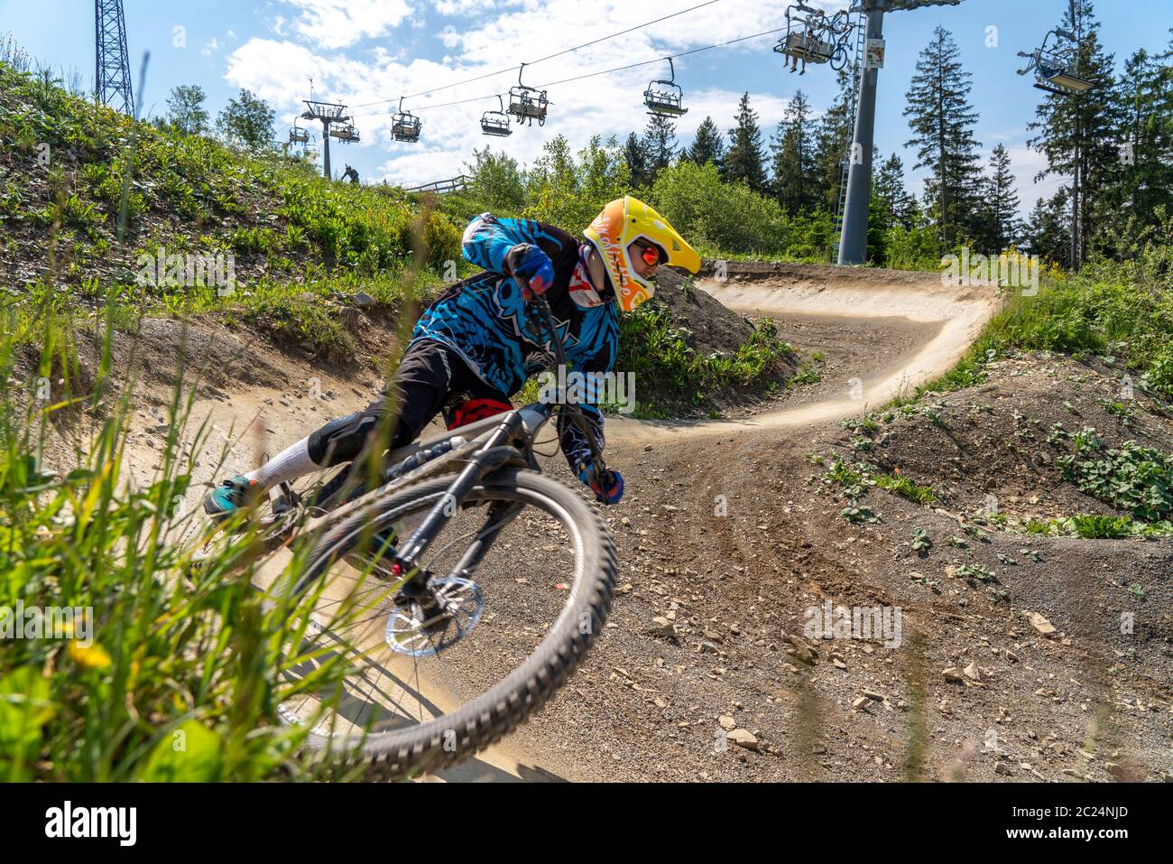 Mountainbike Action Stockfotos und -bilder Kaufen - Alamy