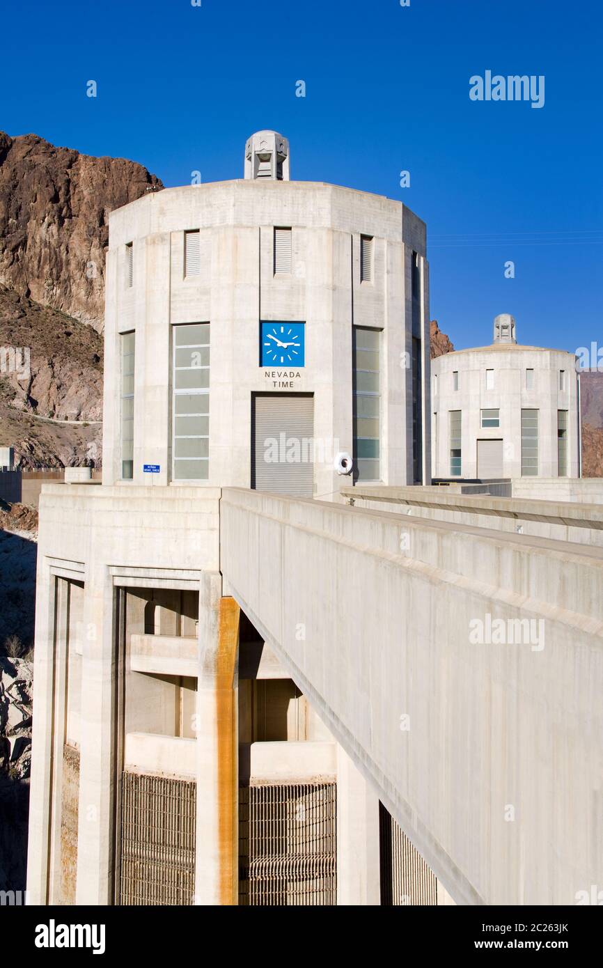 Hoover Dam Wassereinlaufturm, Boulder, Nevada, USA, Nordamerika Stockfoto