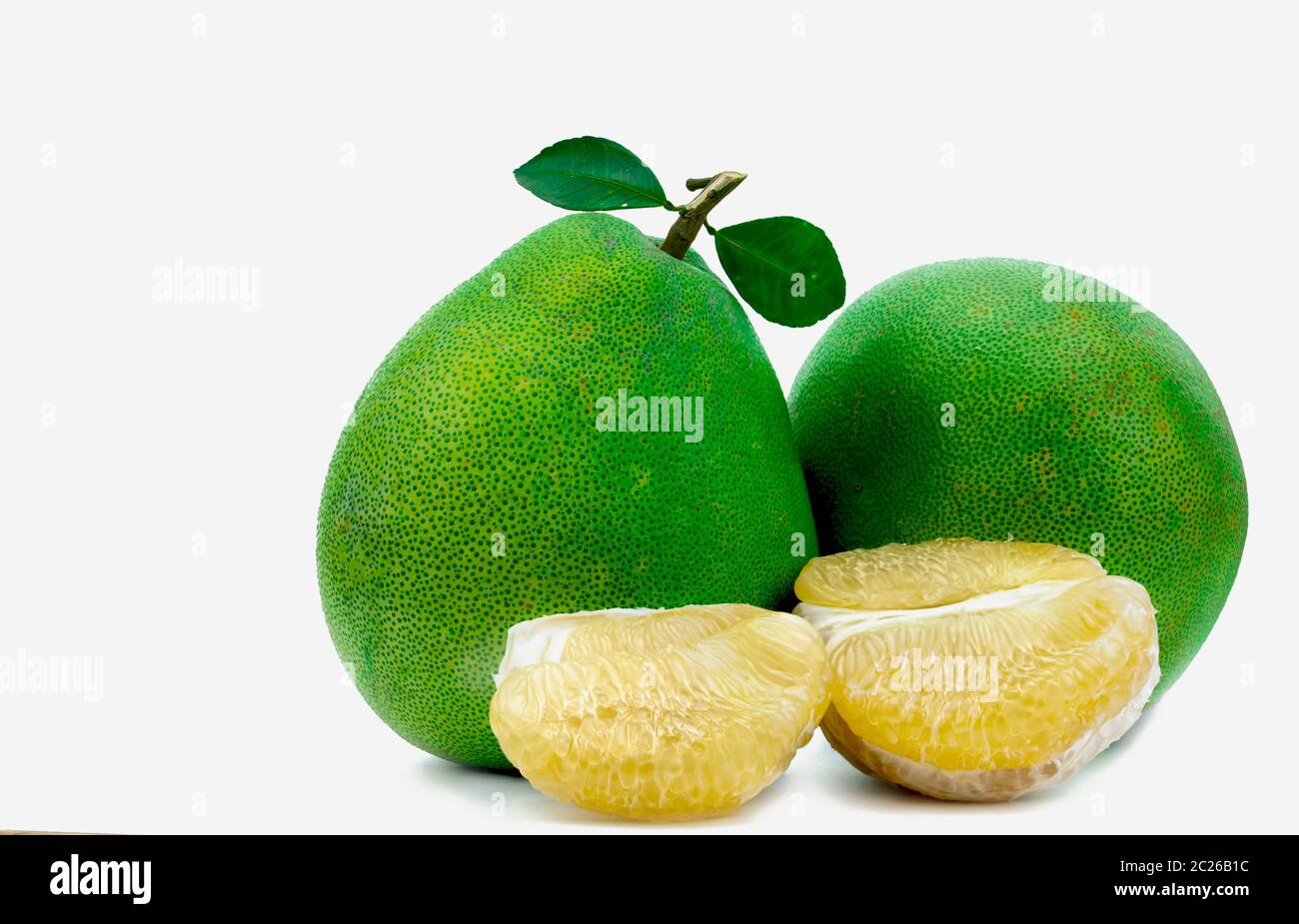 Pomelo Zellstoff ohne Samen auf weißem Hintergrund. Thailand pomelo Früchte. Natürliche Quelle für Vitamin C und Kalium. Gesunde Lebensmittel für langsamer Stockfoto