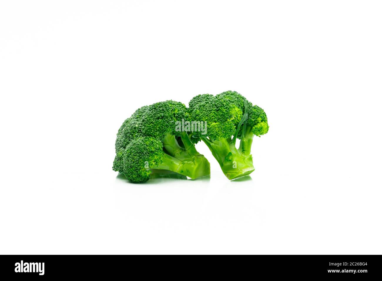 Satz von Green Brokkoli (Brassica oleracea). Gemüse natürliche Quelle von Beta-Carotin, Vitamin C, Vitamin K, Glasfaser Essen, Folsäure. Frischen Brokkoli Kohl Stockfoto