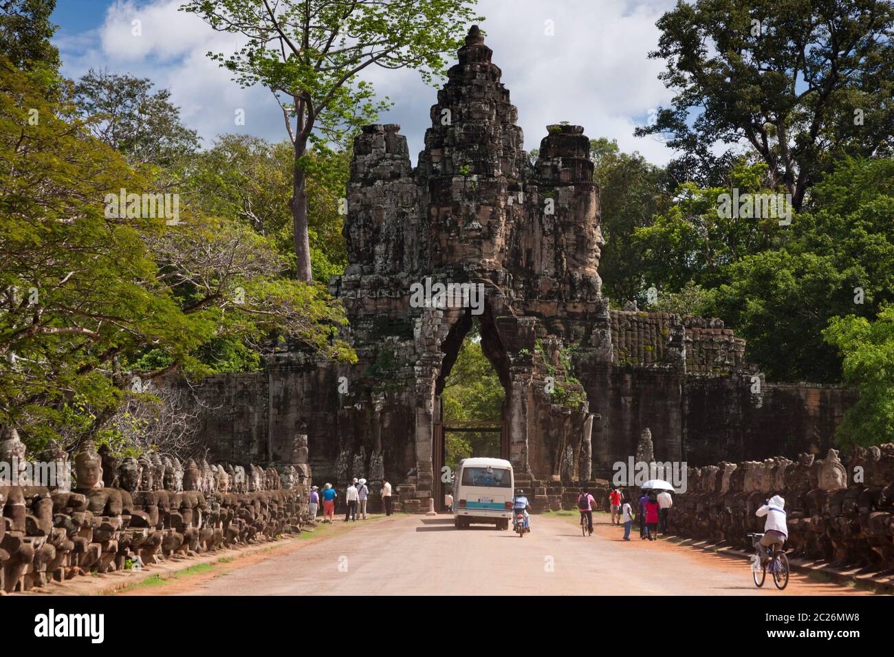 Angkor Thom, Tonle Om Gate (Südtor von Angkor Thom), Antike Hauptstadt des Khmer-Reiches, Siem Reap, Kambodscha, Südostasien, Asien Stockfoto