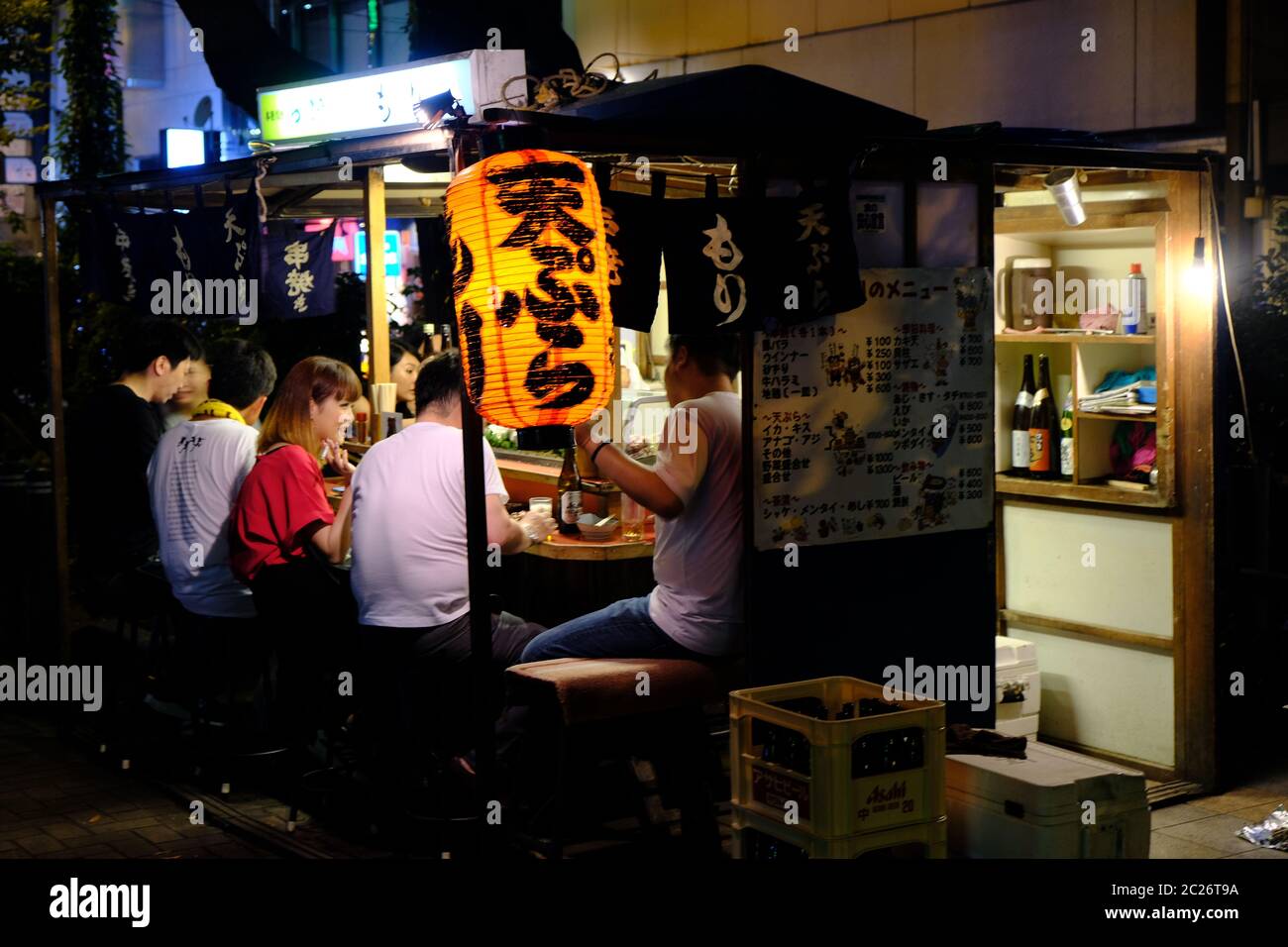 Fukuoka Japan - Yatai Open Air Food Stände Stockfoto