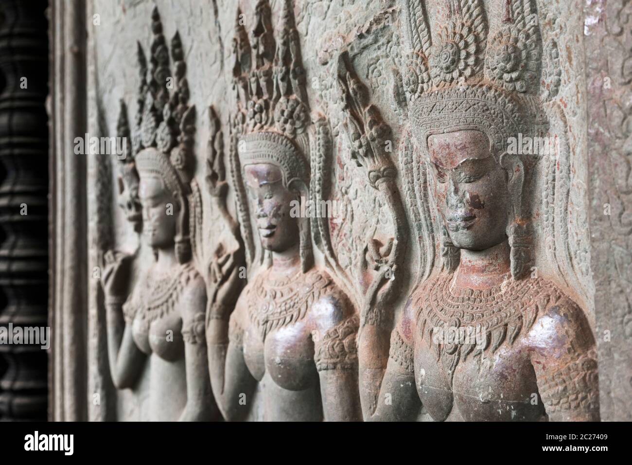 Angkor wat, Bas-Relief des Westflügels in der Nordgalerie, Apsaras als Himmelstänzer, Siem Reap, Kambodscha, Südostasien, Asien Stockfoto