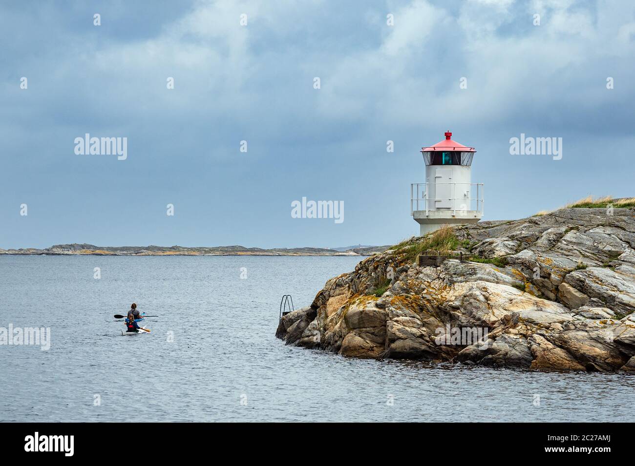 Um ein Leuchtturm in Molloesund in Schweden. Stockfoto