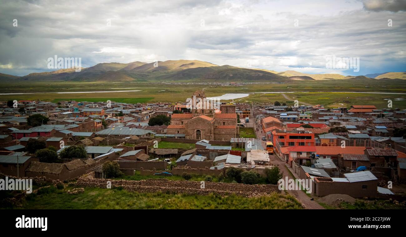 Außenansicht der Iglesia de Santa Isabel de Pucara, Puno, Peru Stockfoto
