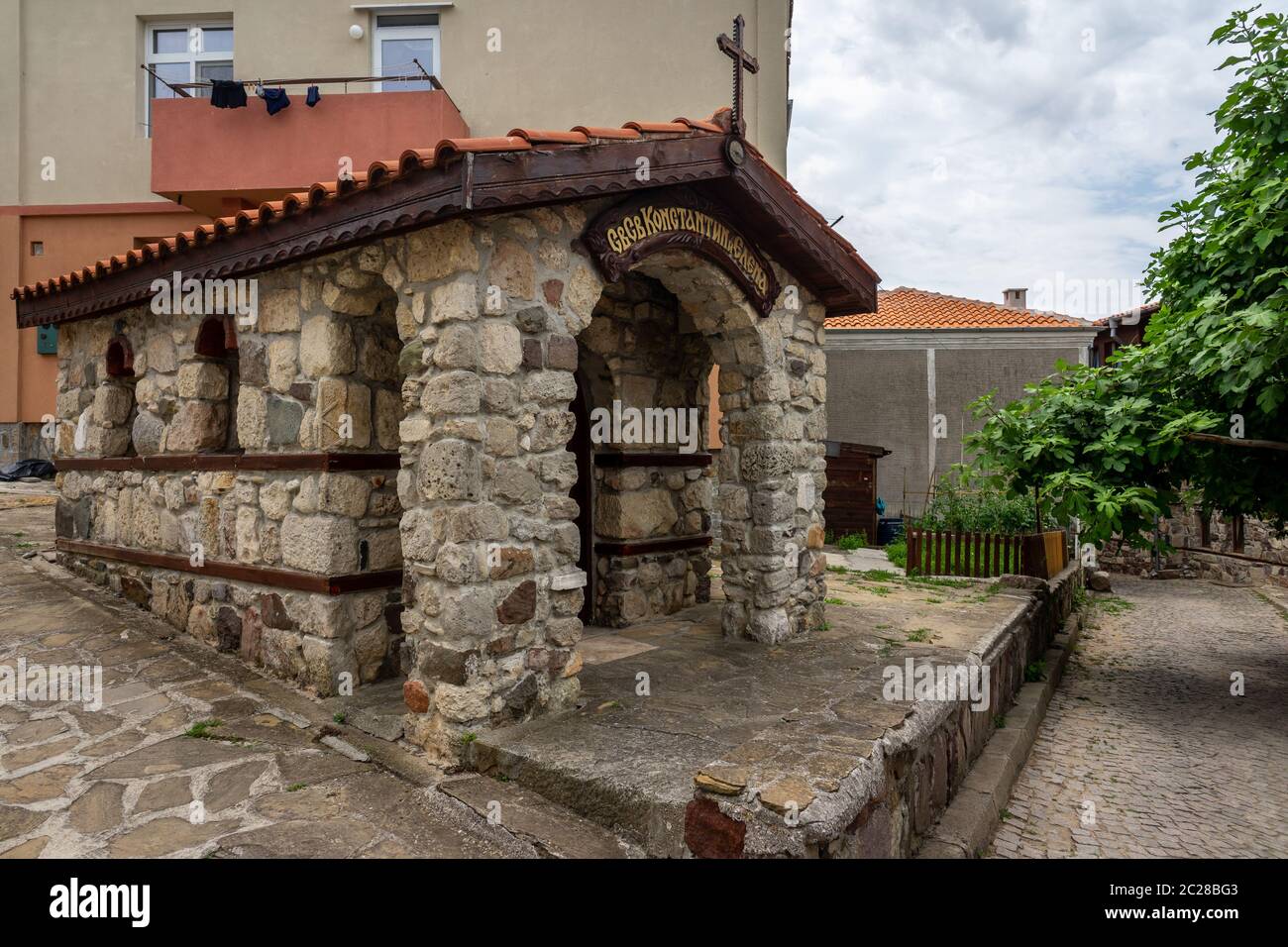 Kapelle der Heiligen Konstantin der Große und St. Helena von Konstantinopel von einer alten Stadt am Meer Sozopol am Schwarzen Meer in Bulgarien am Schwarzen Meer Co Stockfoto
