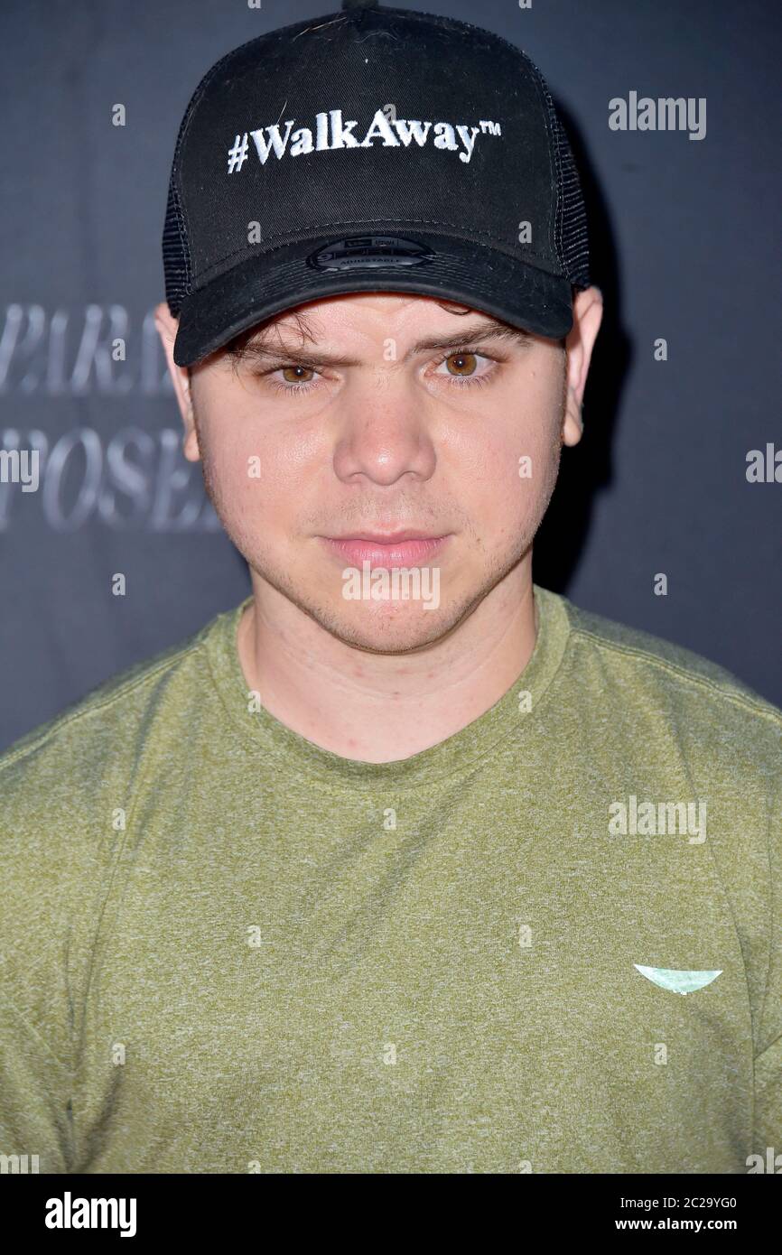 Studio City, USA. Juni 2020. JC Mounduix bei der Premiere der Reality-TV-Serie 'Paparazzi X-posed' am Laurel Canyon Boulevard 3836. Studio City, 15. Juni 2020 Quelle: dpa/Alamy Live News Stockfoto