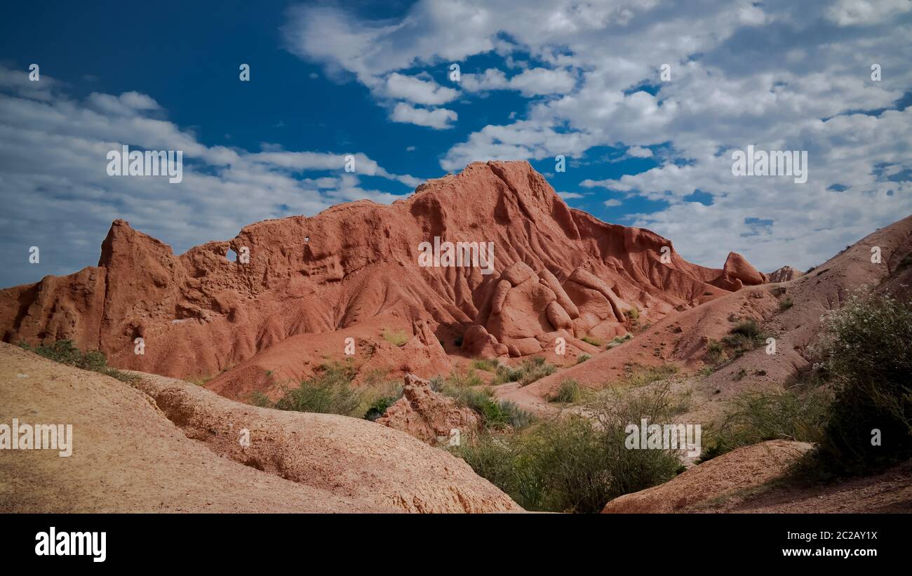 Panorama der Skazka aka Fairytale Canyon, Issyk-Kul, Kirgistan Stockfoto