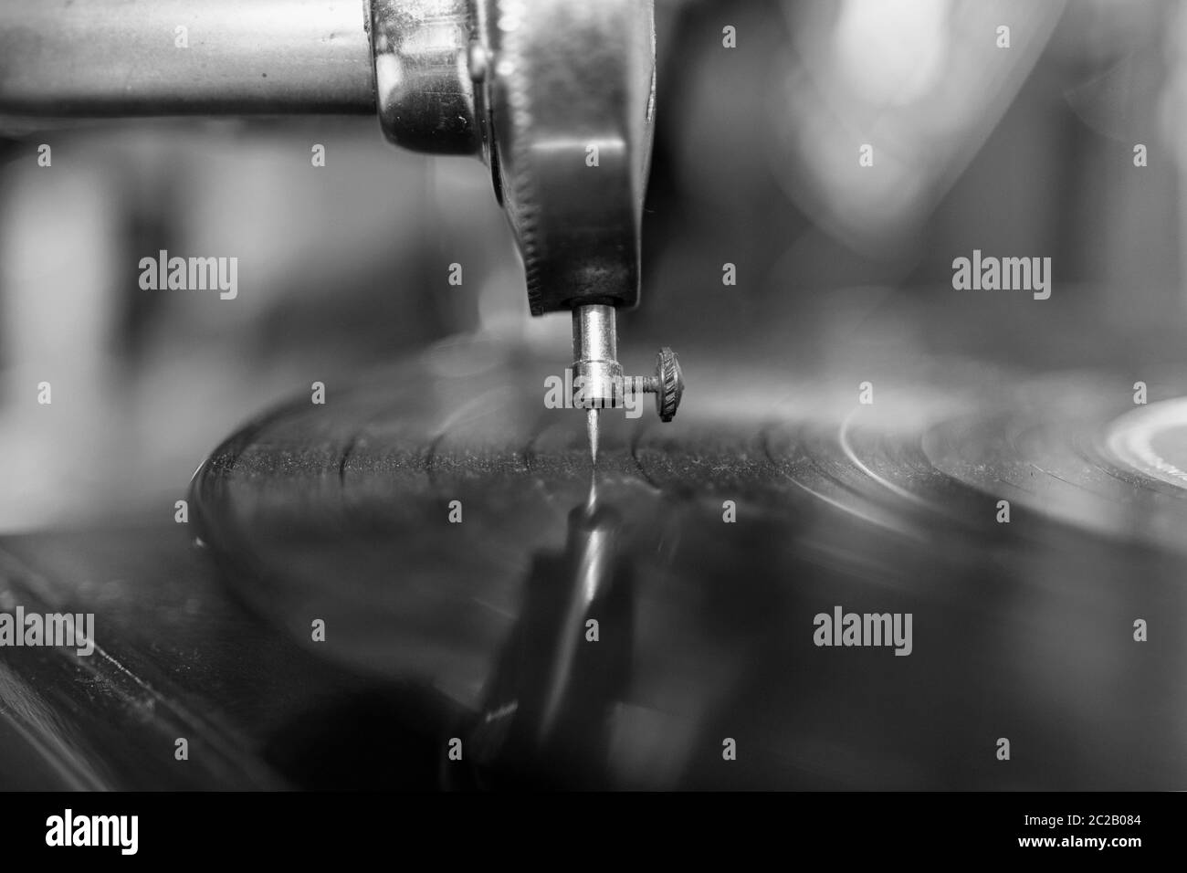 Alter antiker Vinyl-Plattenspieler Stockfoto