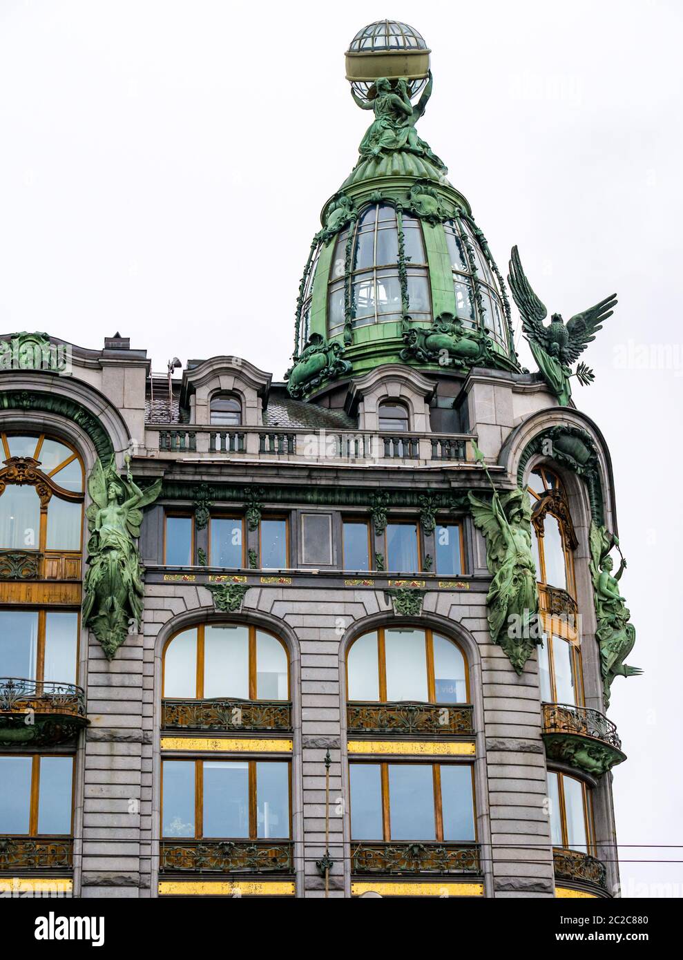 Singer Company Building Jugendstil-Architektur, Newski Prospekt, jetzt Dom Knigi, St. Petersburg, Russland Stockfoto