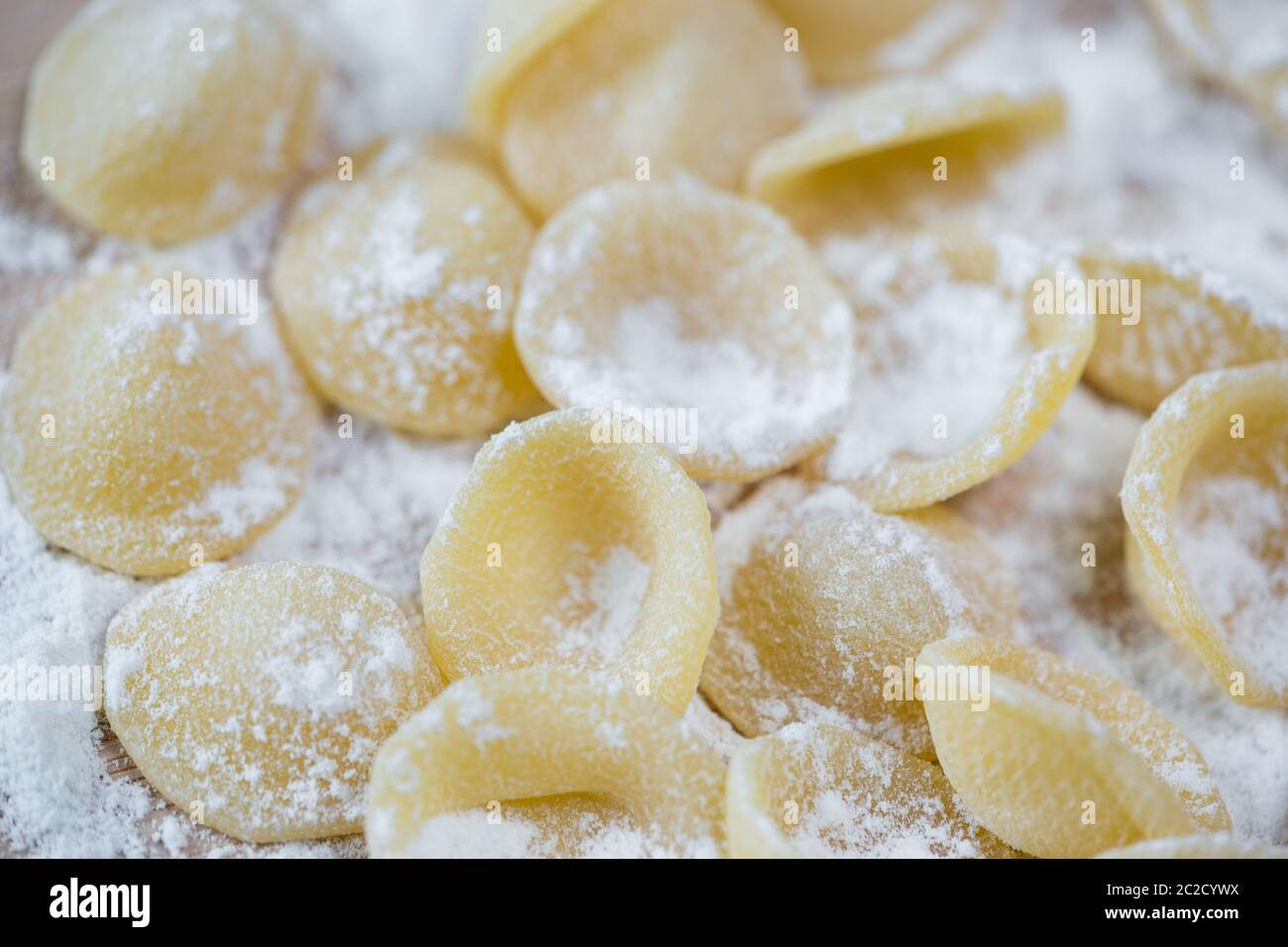 Orecchiette hausgemachte Pasta aus Apulien Region, Italien Stockfoto