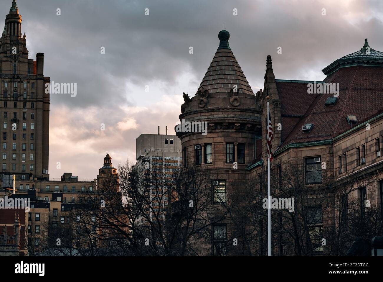 Blick auf den Sonnenuntergang des American Museum of Natural History im Central Park West Upper West Side Stockfoto
