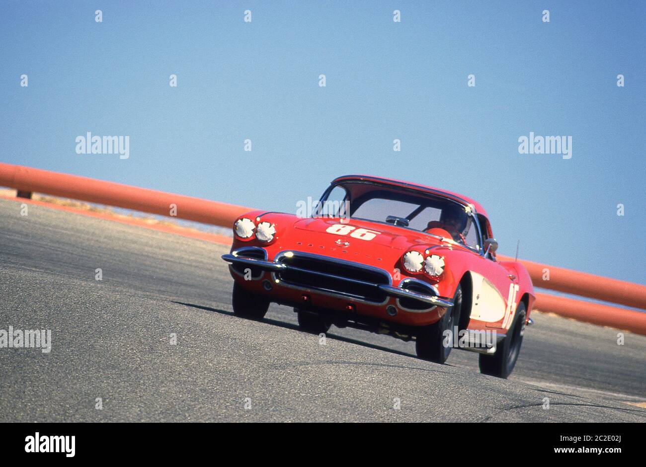 1950 Chevrolet Corvette Rennen bei der Monterey Historic Automobile Races Laguna Seca California 1987. Stockfoto