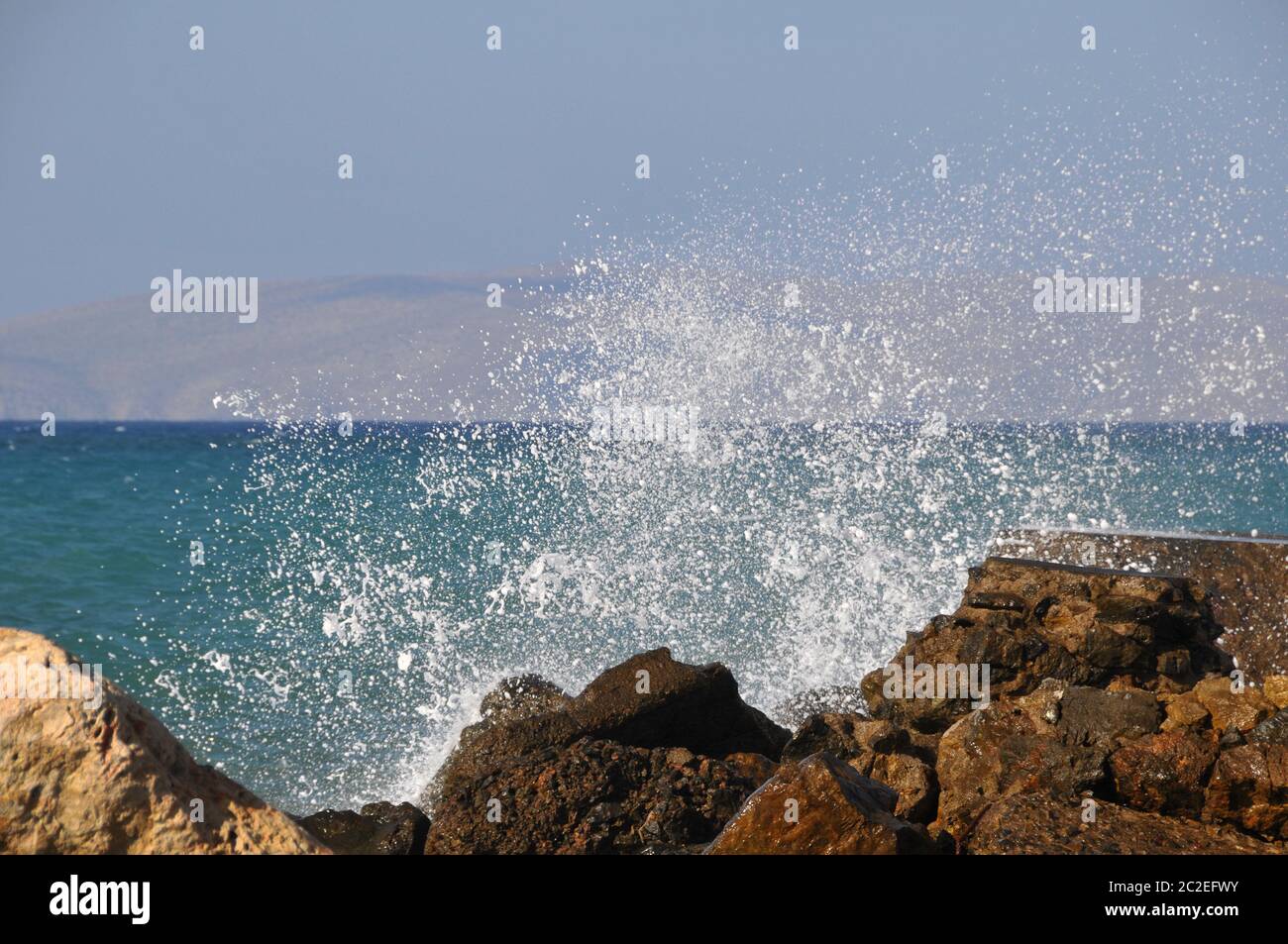 SPÃ¶aschin Wellen in Iraklio auf Kreta Stockfoto