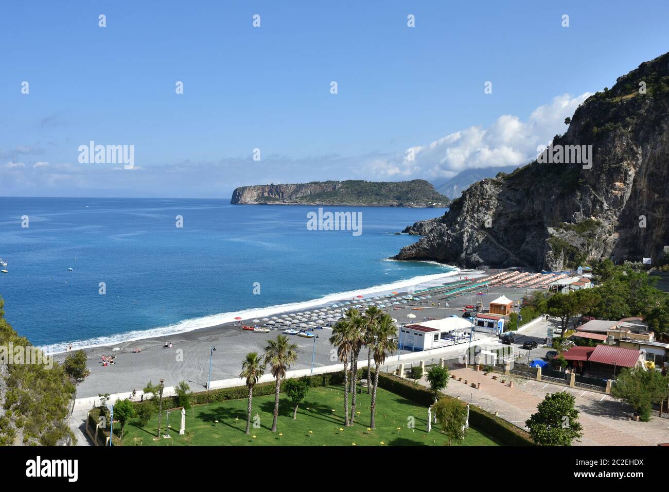Die Seeslandschaft von San Nicola Arcella. Stockfoto