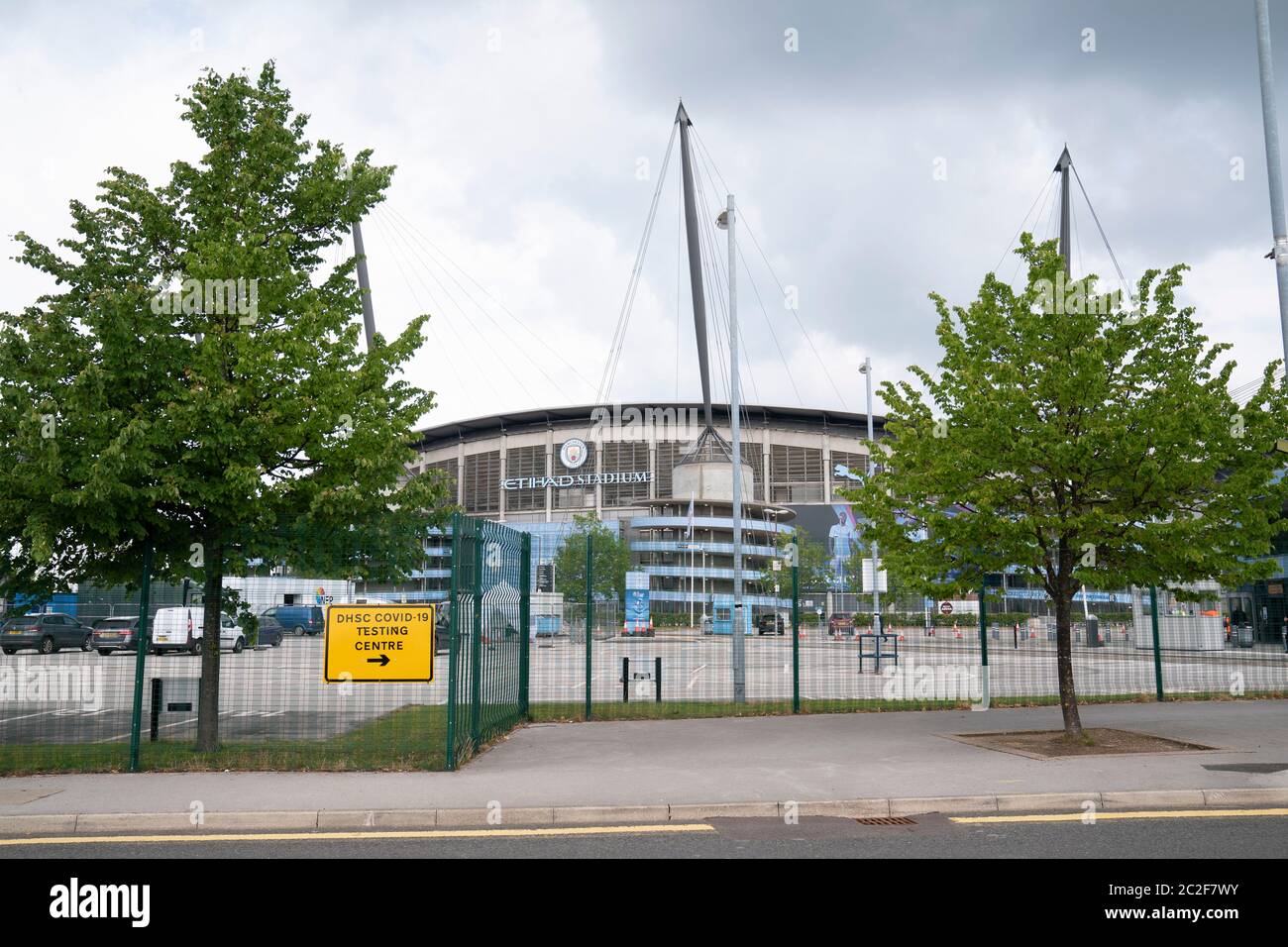 Manchester, Großbritannien. Juni 2020. Das Etihad Stadium wird vor Manchester City Spiel Arsenal gesehen, da die Premier League 100 Tage nach dem es im Angesicht von Coronavirus, Manchester, Großbritannien, beschnitten wurde. Kredit: Jon Super/Alamy Live Nachrichten. Stockfoto