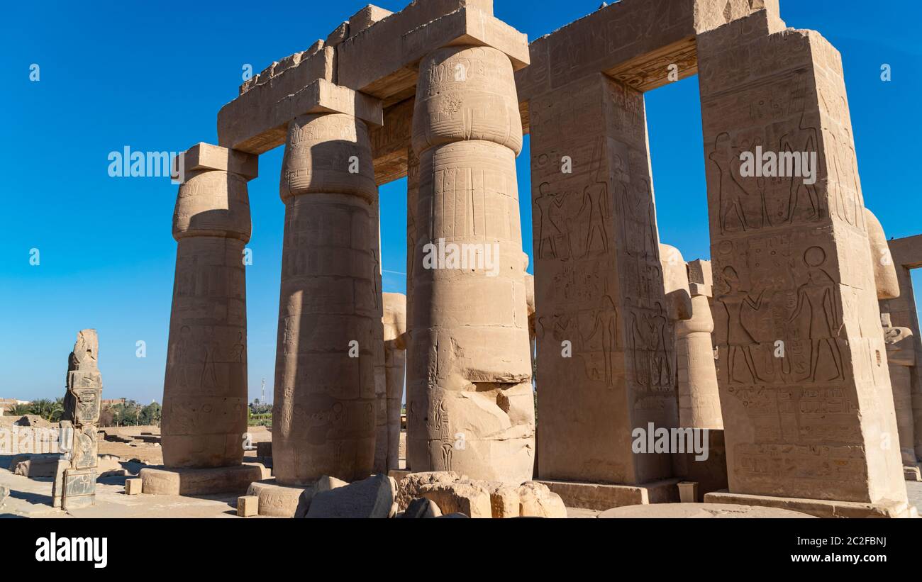 Das Ramesseum ist der Gedächtnistempel oder Totentempel des Pharao