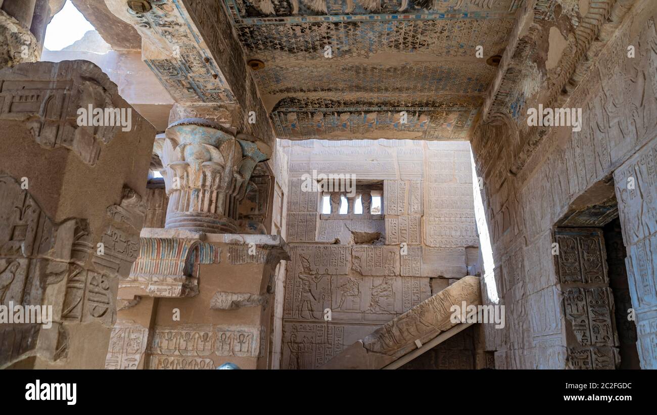 Luxor, Ägypten: Deir el-Medina, ist ein altes ägyptisches Dorf, das die Heimat der Handwerker war, die an den Gräbern im Tal der Könige während gearbeitet Stockfoto