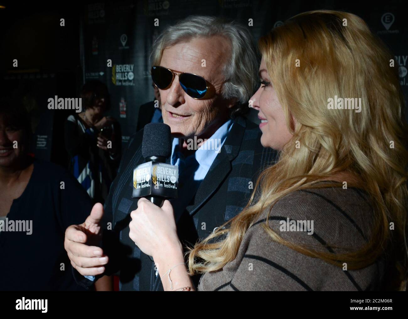 6. April 2016, Hollywood, Kalifornien, USA: Rutger Hauer nimmt am Beverly Hills Film Festival Teil - Eröffnungsabend Premiere von ''The Lennon Report'' und ''Baby, Baby, Baby' (Bild: © Billy Bennight/ZUMA Wire) Stockfoto