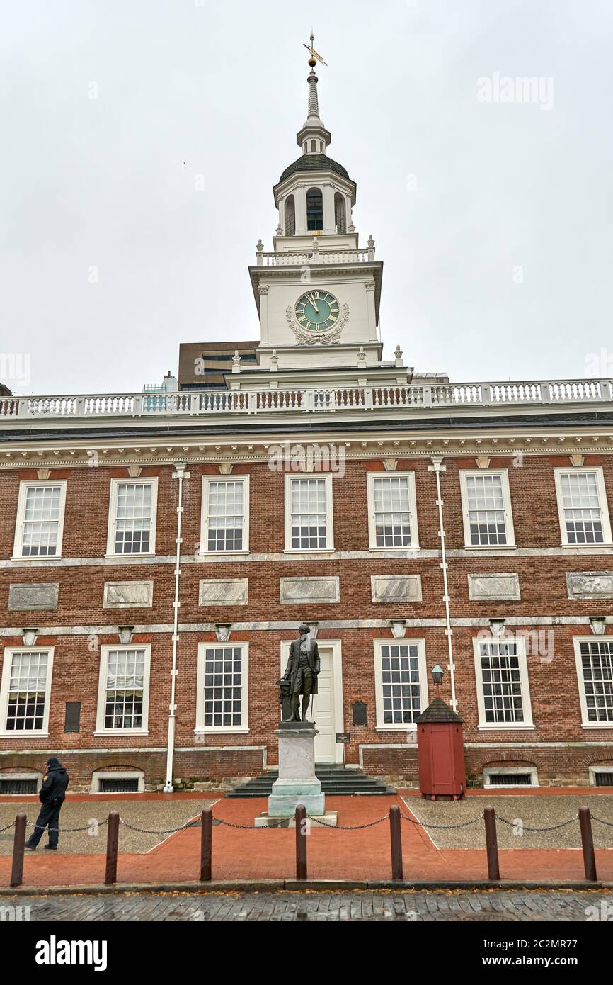 Philadelphia, USA - 14. Dezember 2019: Independence Hall Gebäude. Independence Hall ist das Gebäude, in dem die United States Declaration of Independenen Stockfoto