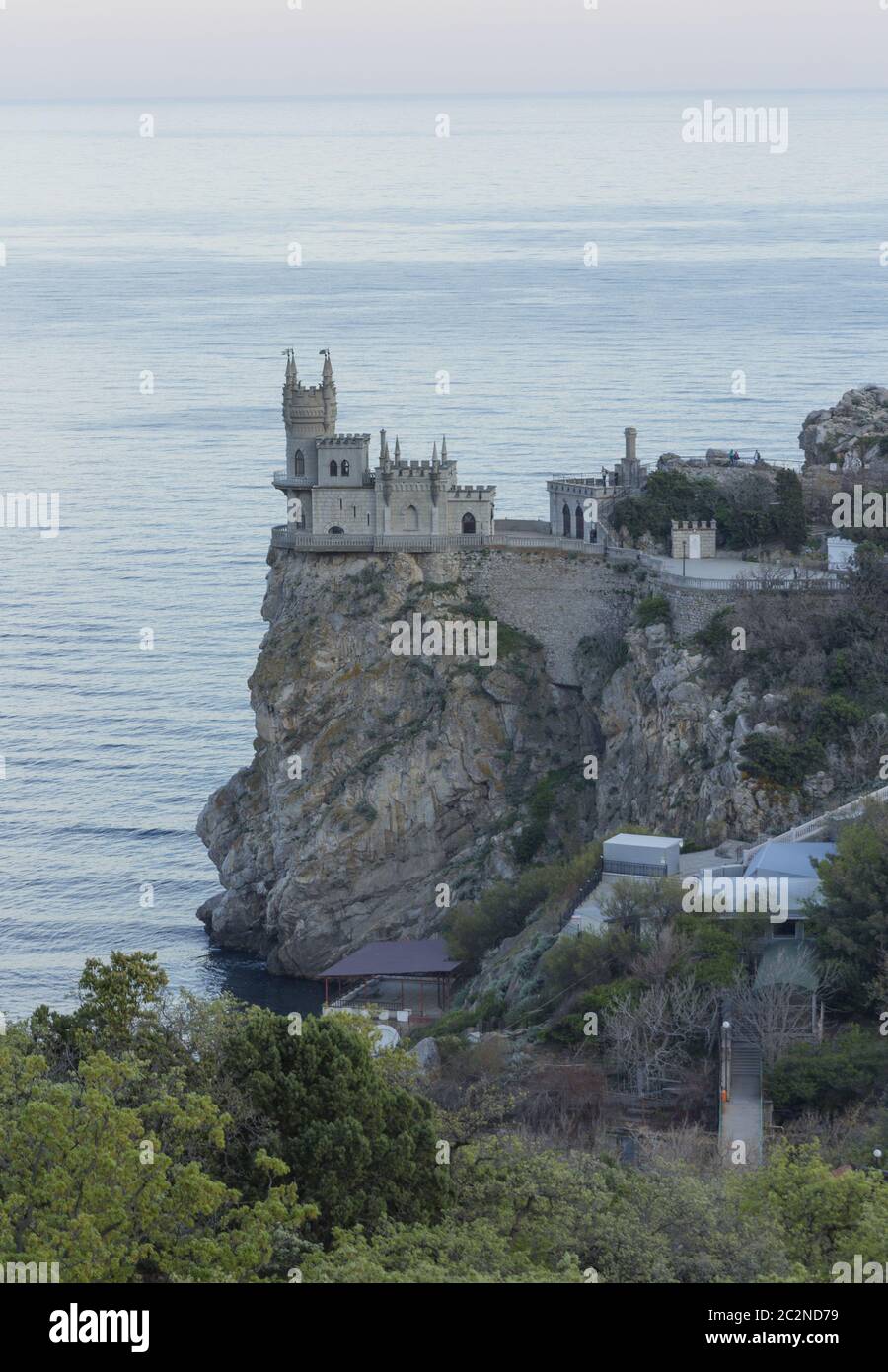 Bekannte Swallow Nest Burg auf dem Felsen im Schwarzen Meer in Krim, Russland Stockfoto