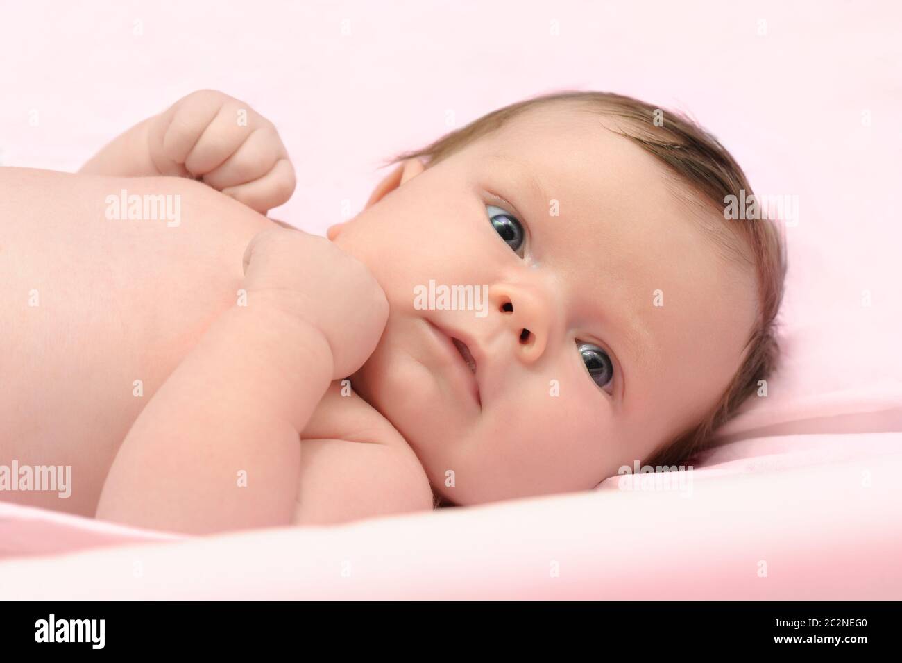 Ein Monat Baby Mädchen Stockfoto
