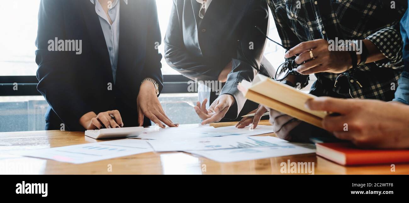 Young of Business People Meeting Konferenz Diskussion Unternehmenskonzept Stockfoto