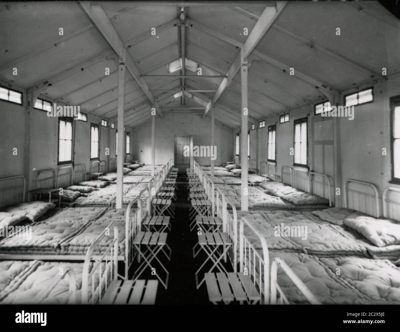 Deutsches Rotes Kreuz Heinrich Hoffmann fotografiert 1933 Adolf Hitlers offizieller Fotograf und ein Nazi-Politiker und Verleger, der Mitglied des intimen Hitlerkreises war. Stockfoto