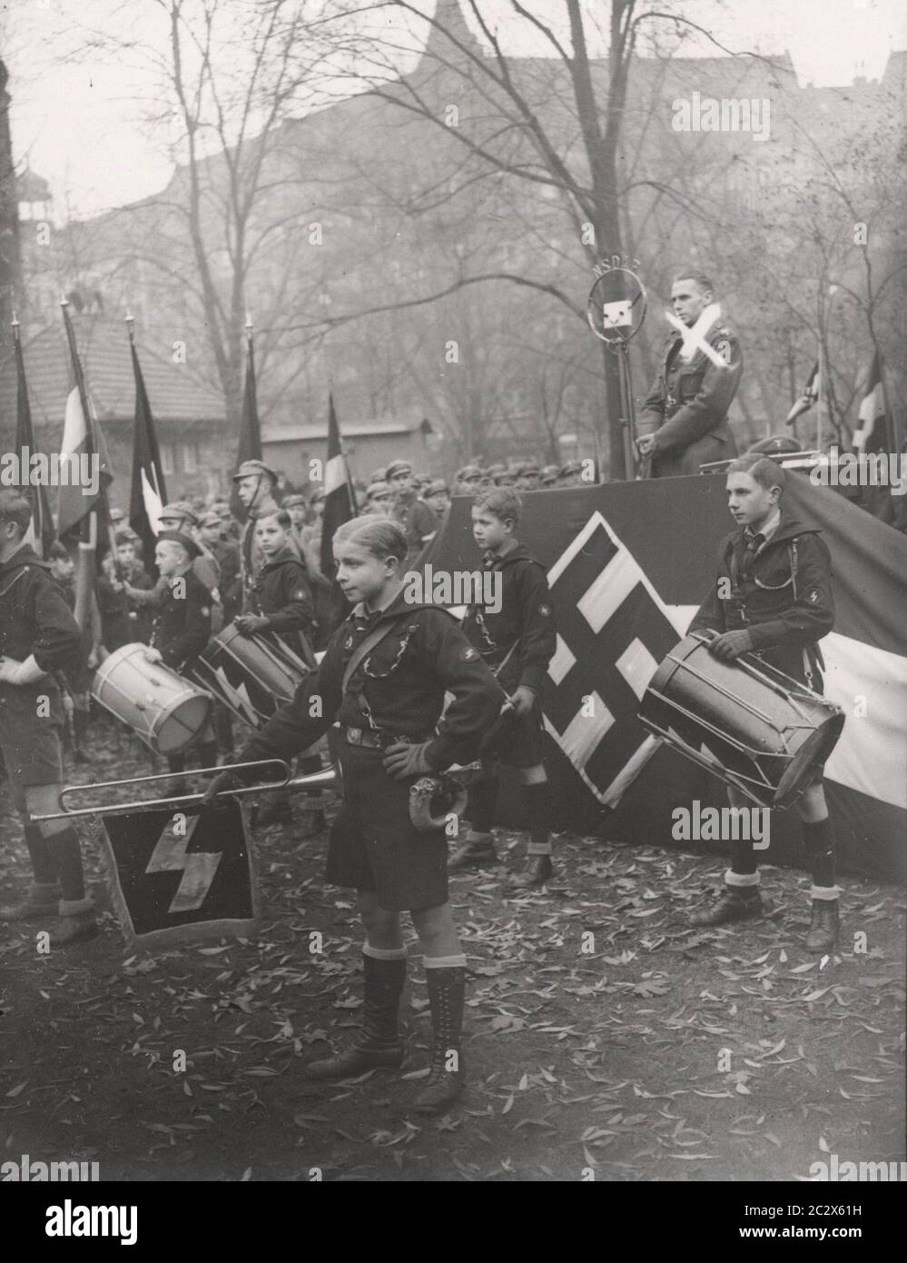 HJ-Obergebietsführer Ammerlahn Heinrich Hoffmann fotografiert 1933 Adolf Hitlers offizieller Fotograf und ein Nazi-Politiker und Verleger, der Mitglied des intime Zirkels Hitlers war. Stockfoto